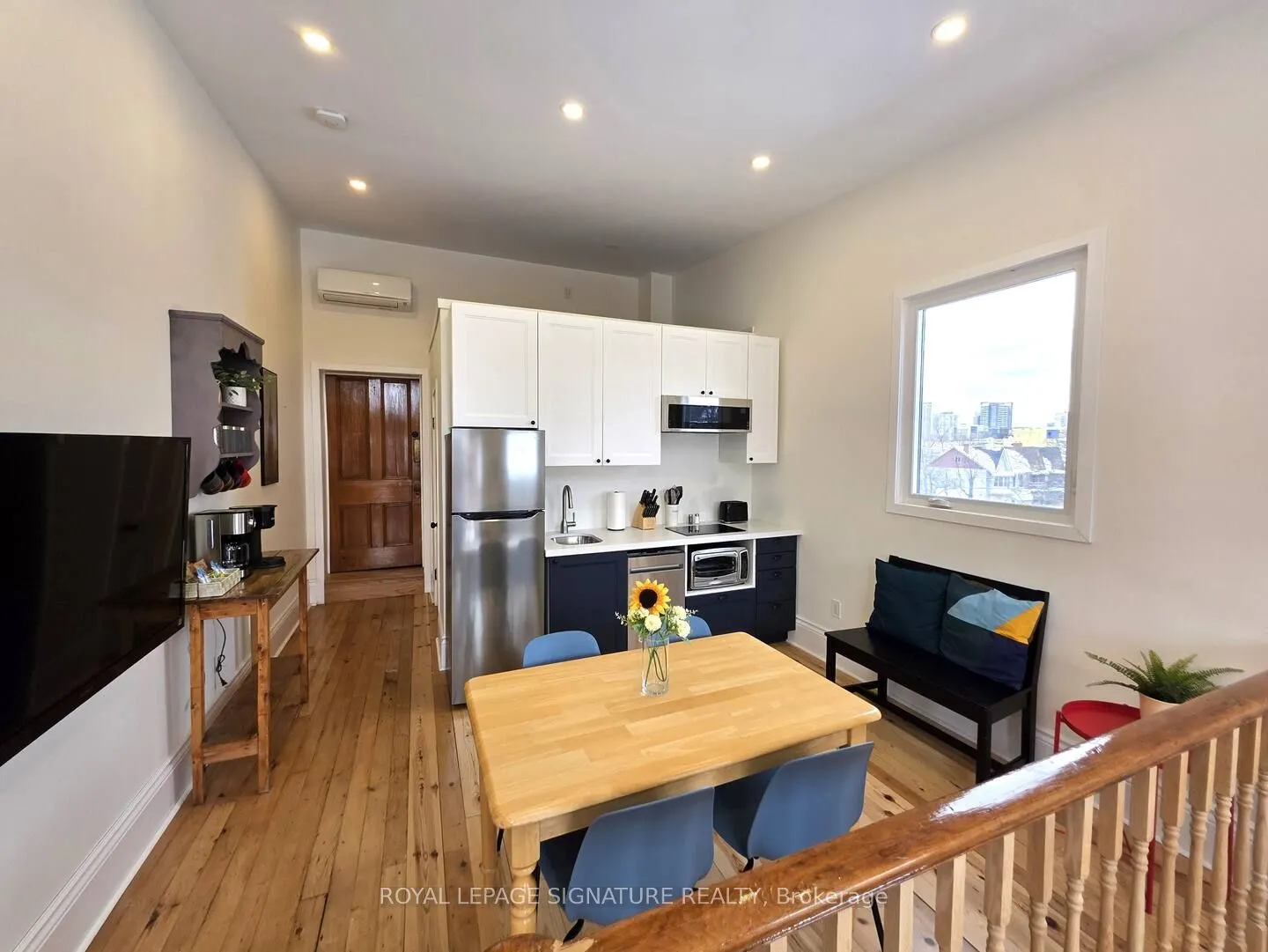 562 Parliament Street, #3 Furnished