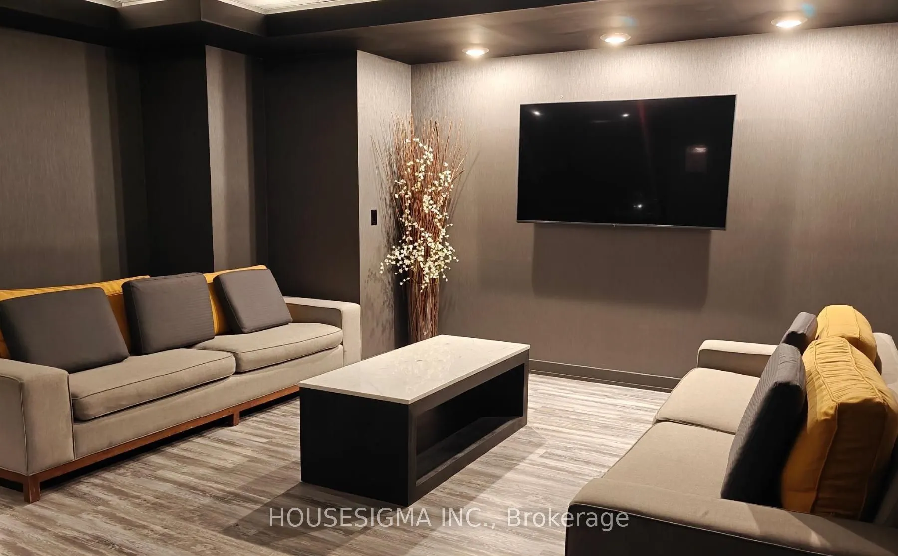 15 Iceboat Terrace, #1032