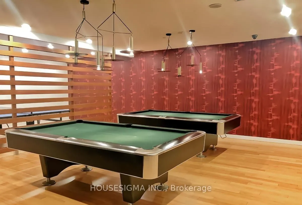 15 Iceboat Terrace, #1032