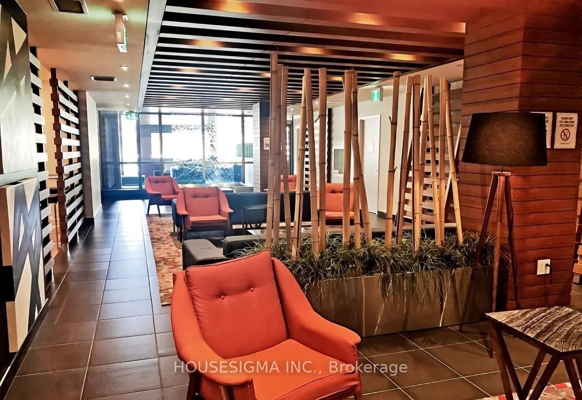 15 Iceboat Terrace, #1032