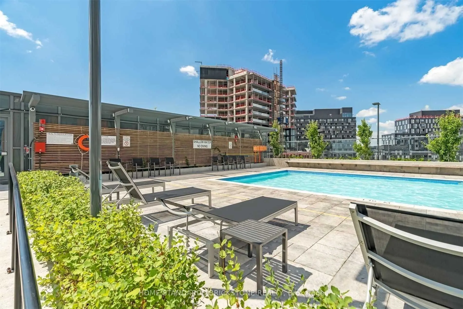 31 Tippett Road, #437