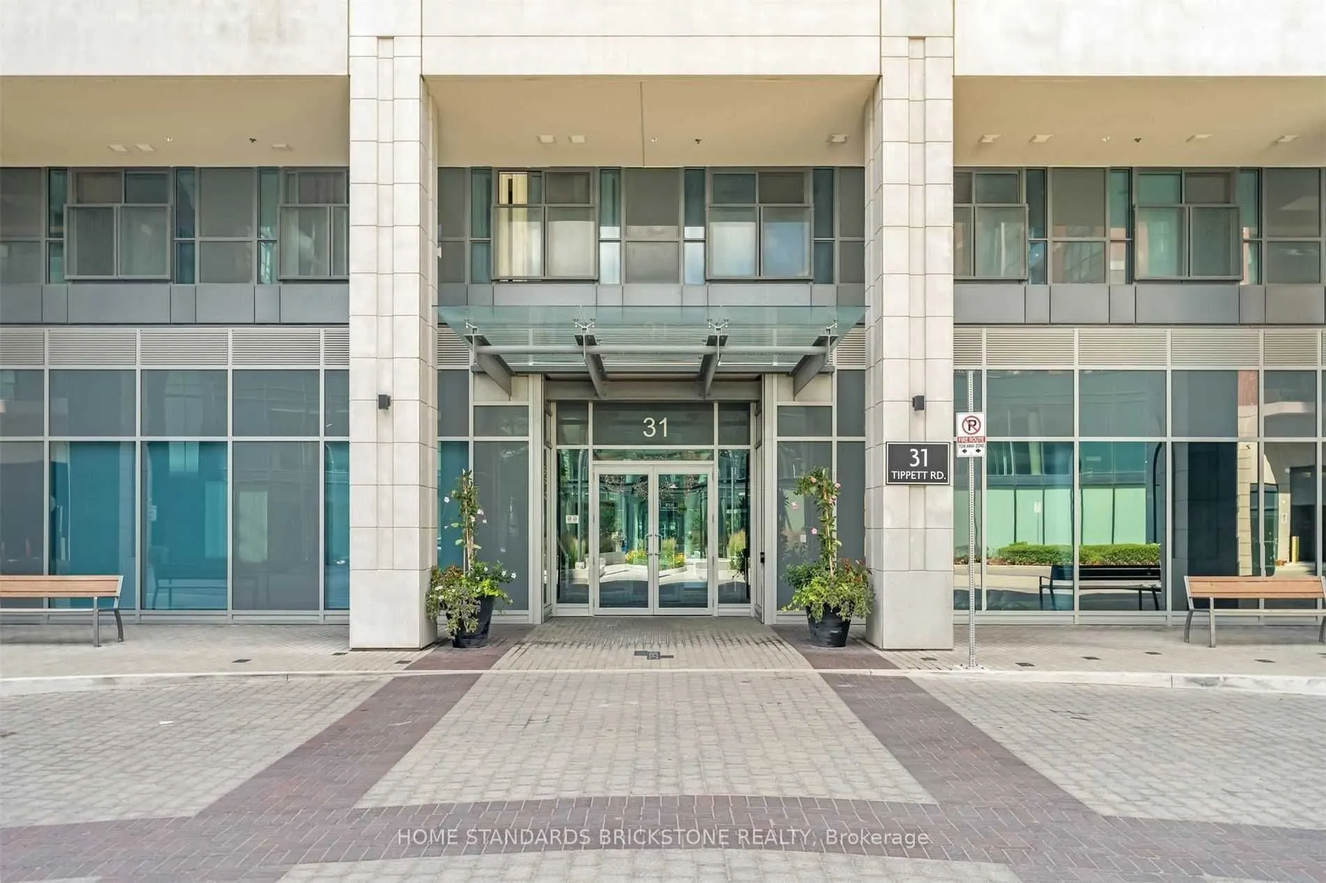 31 Tippett Road, #437