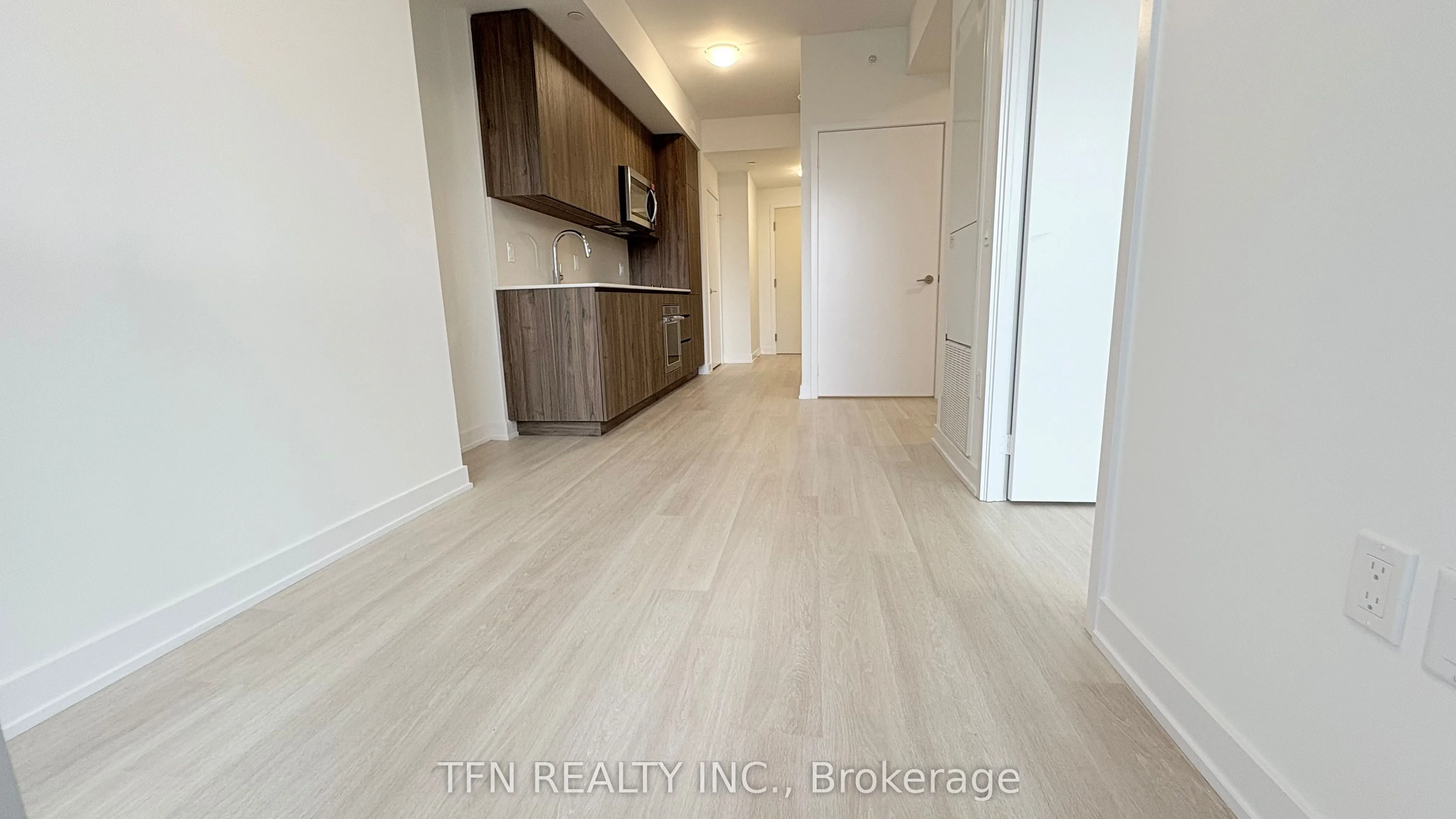 15 Richardson Street, #1609