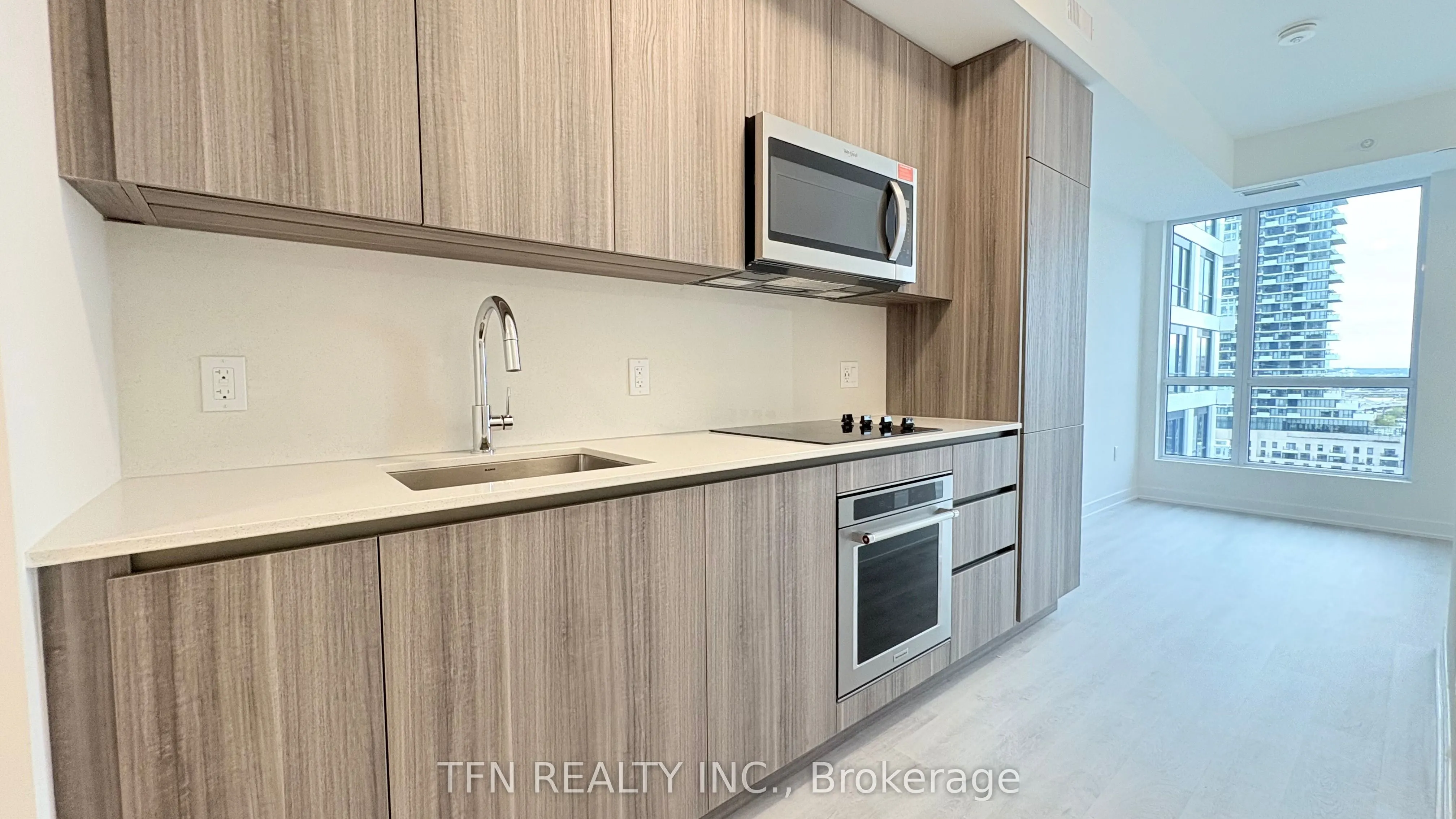 15 Richardson Street, #1609
