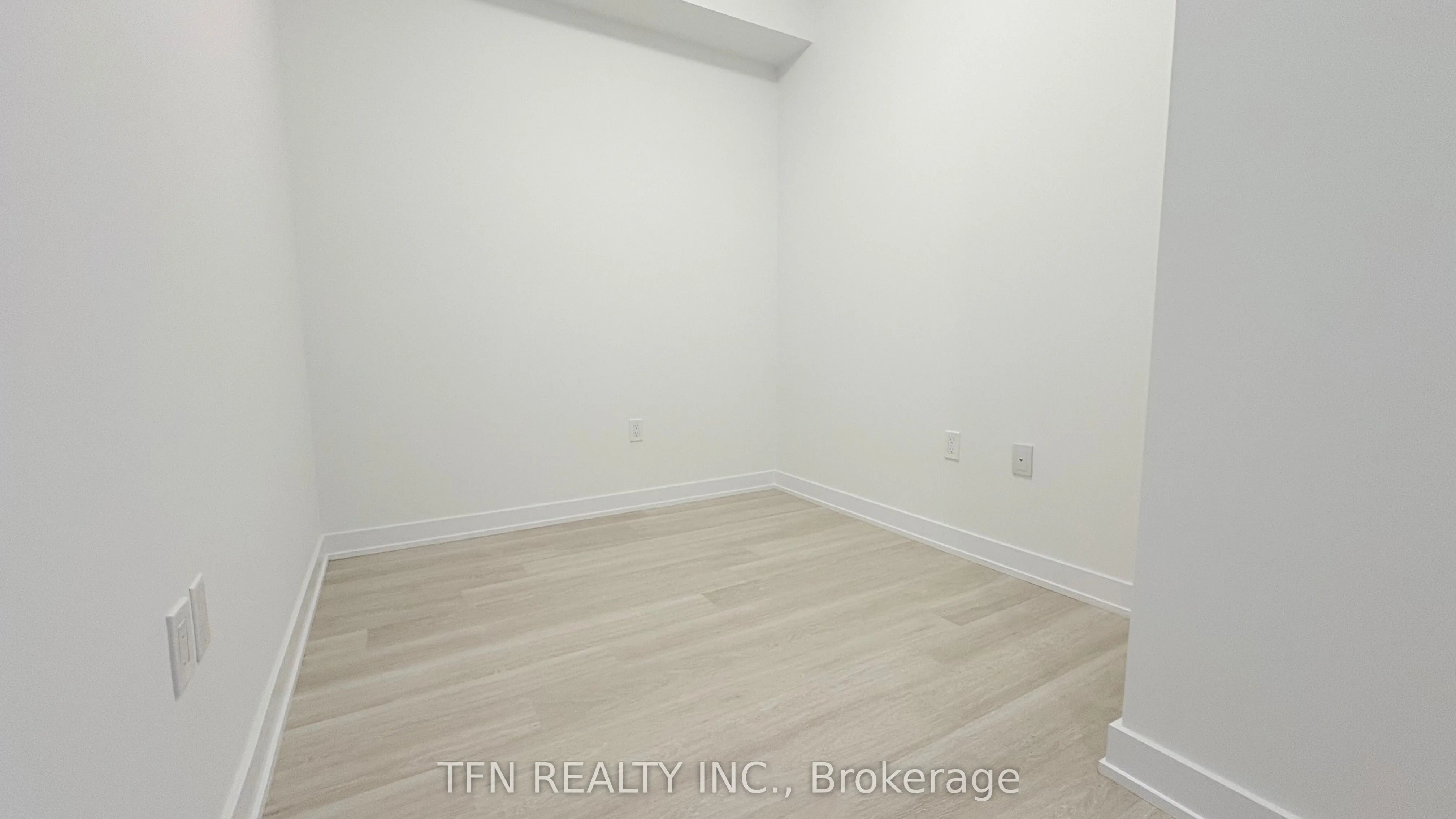15 Richardson Street, #1609