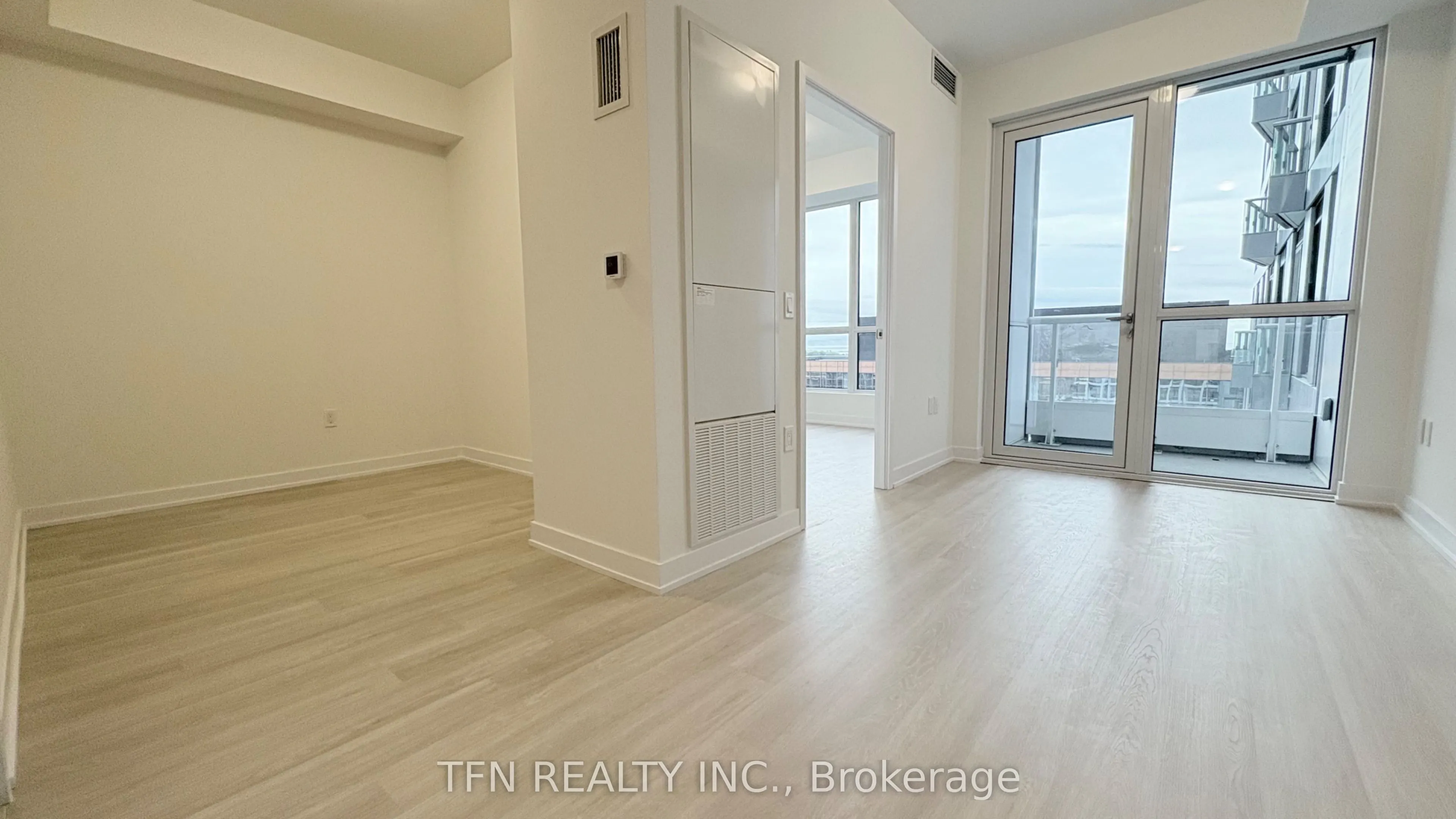 15 Richardson Street, #1609