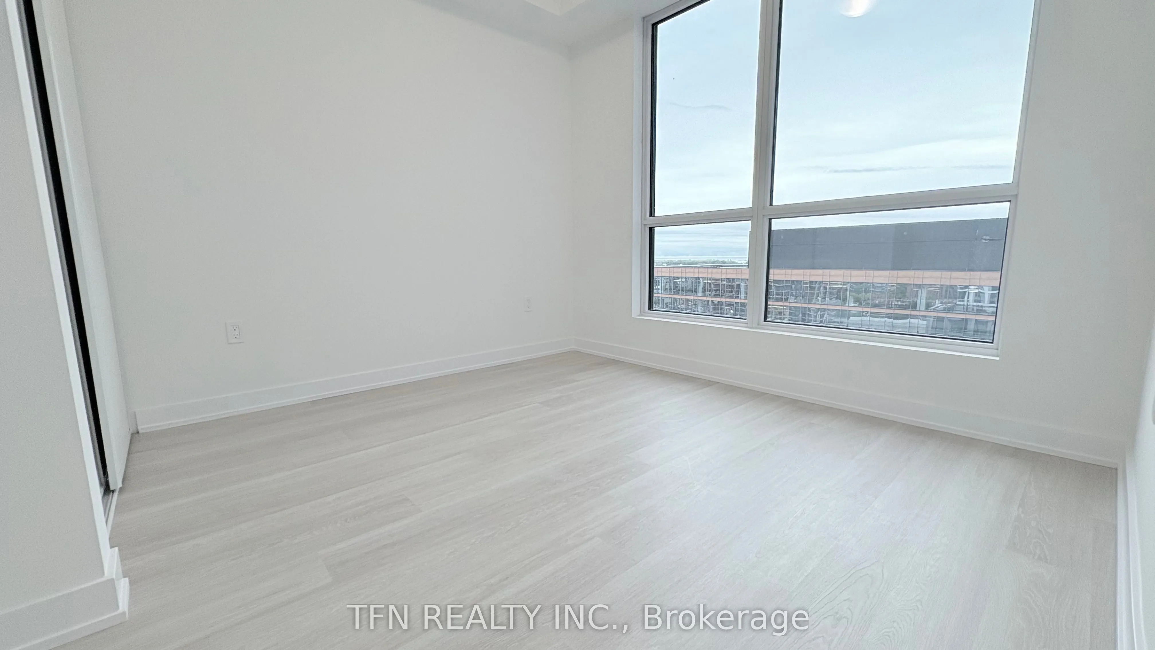 15 Richardson Street, #1609