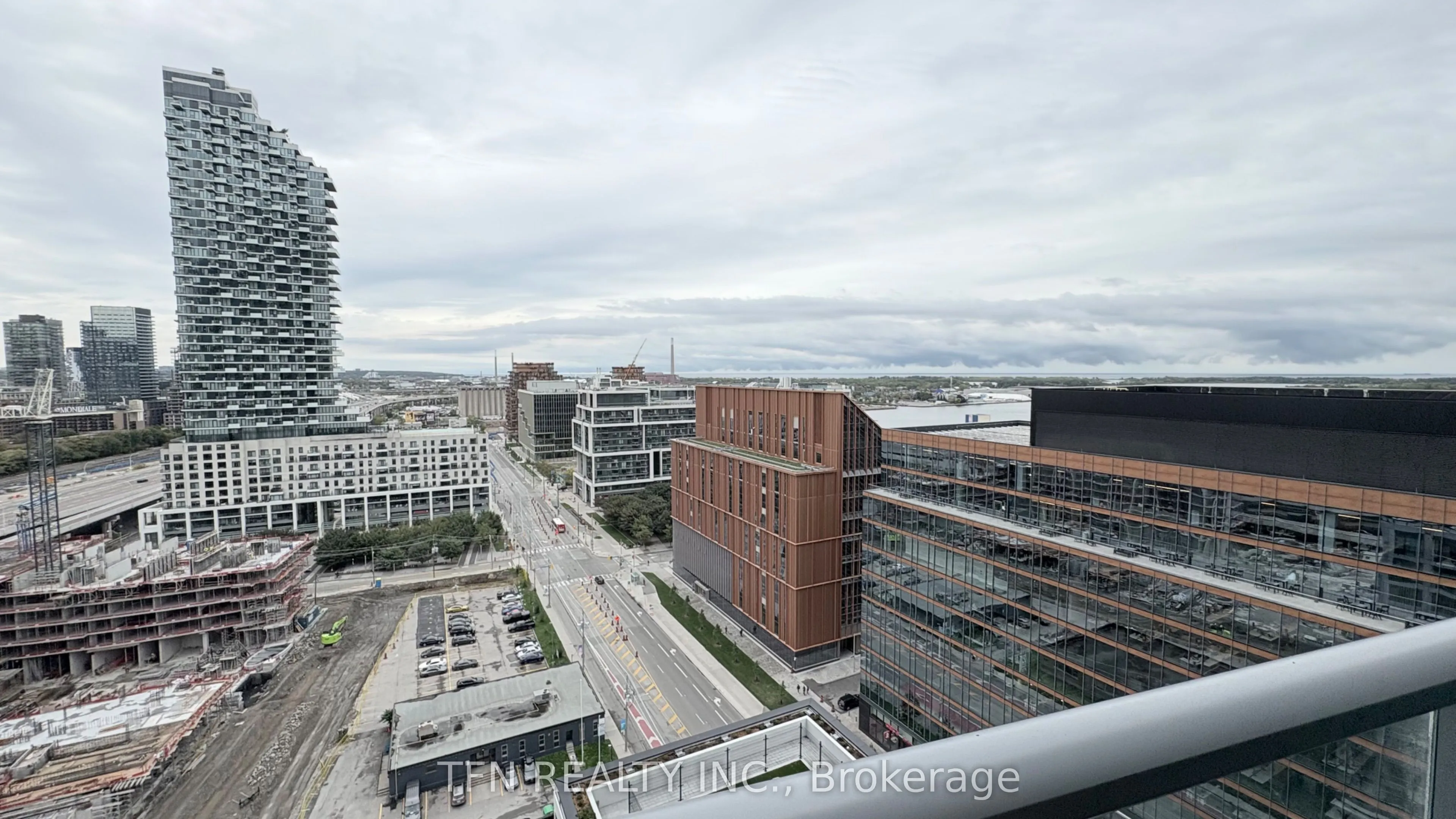 15 Richardson Street, #1609