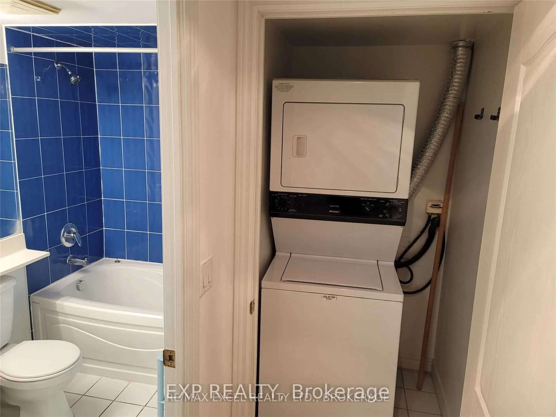 18 Sommerset Way, #1007