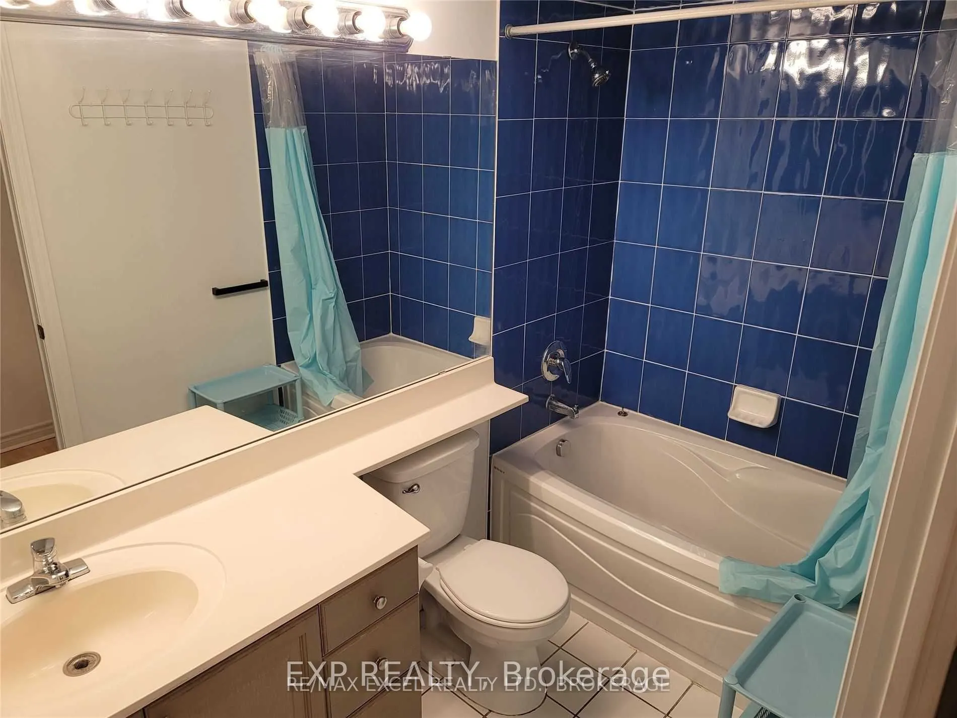 18 Sommerset Way, #1007