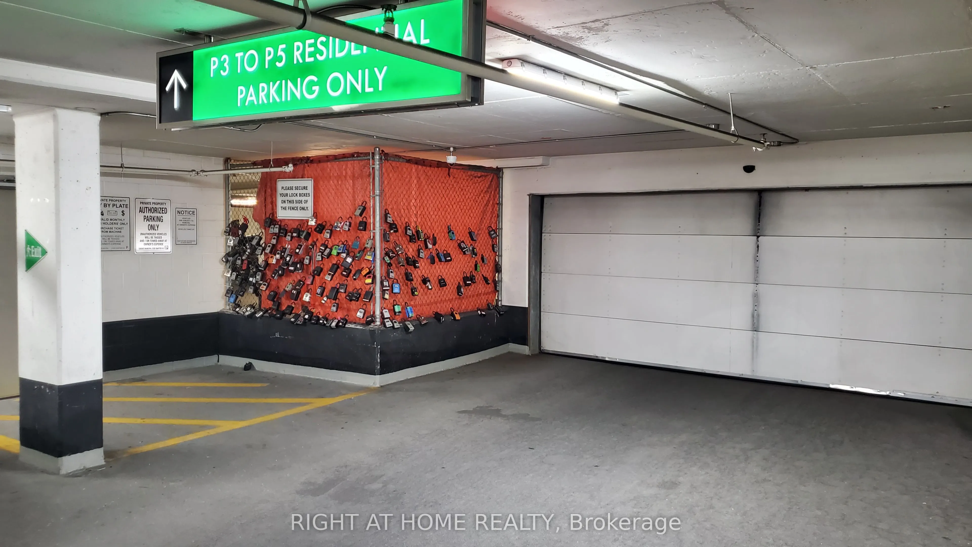 89 Dunfield Avenue, #1204
