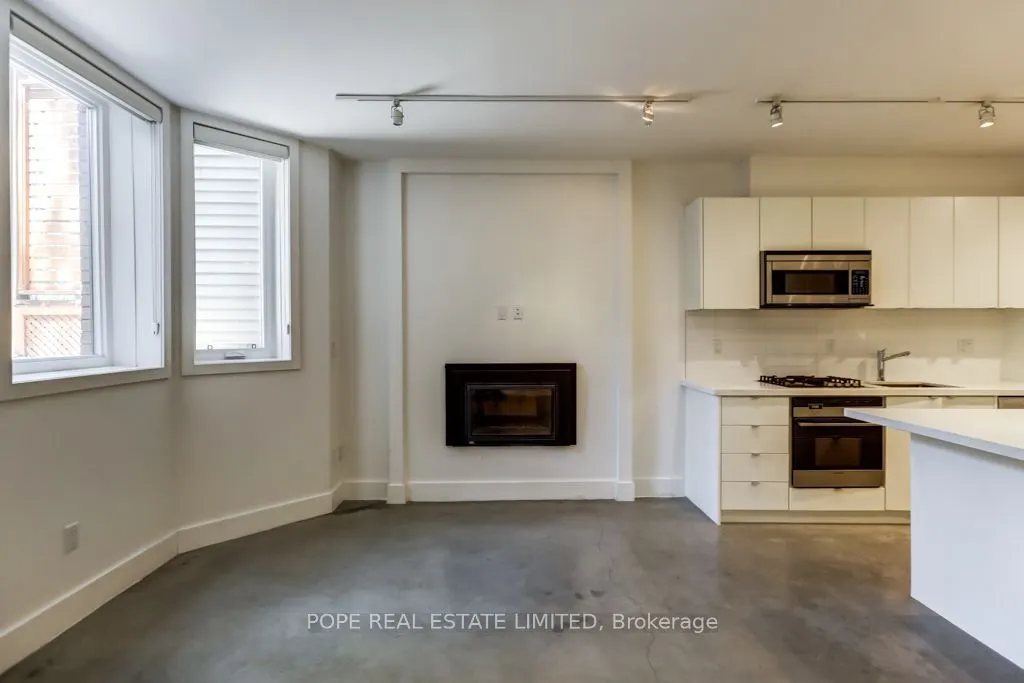 95 Major Street, #Lower