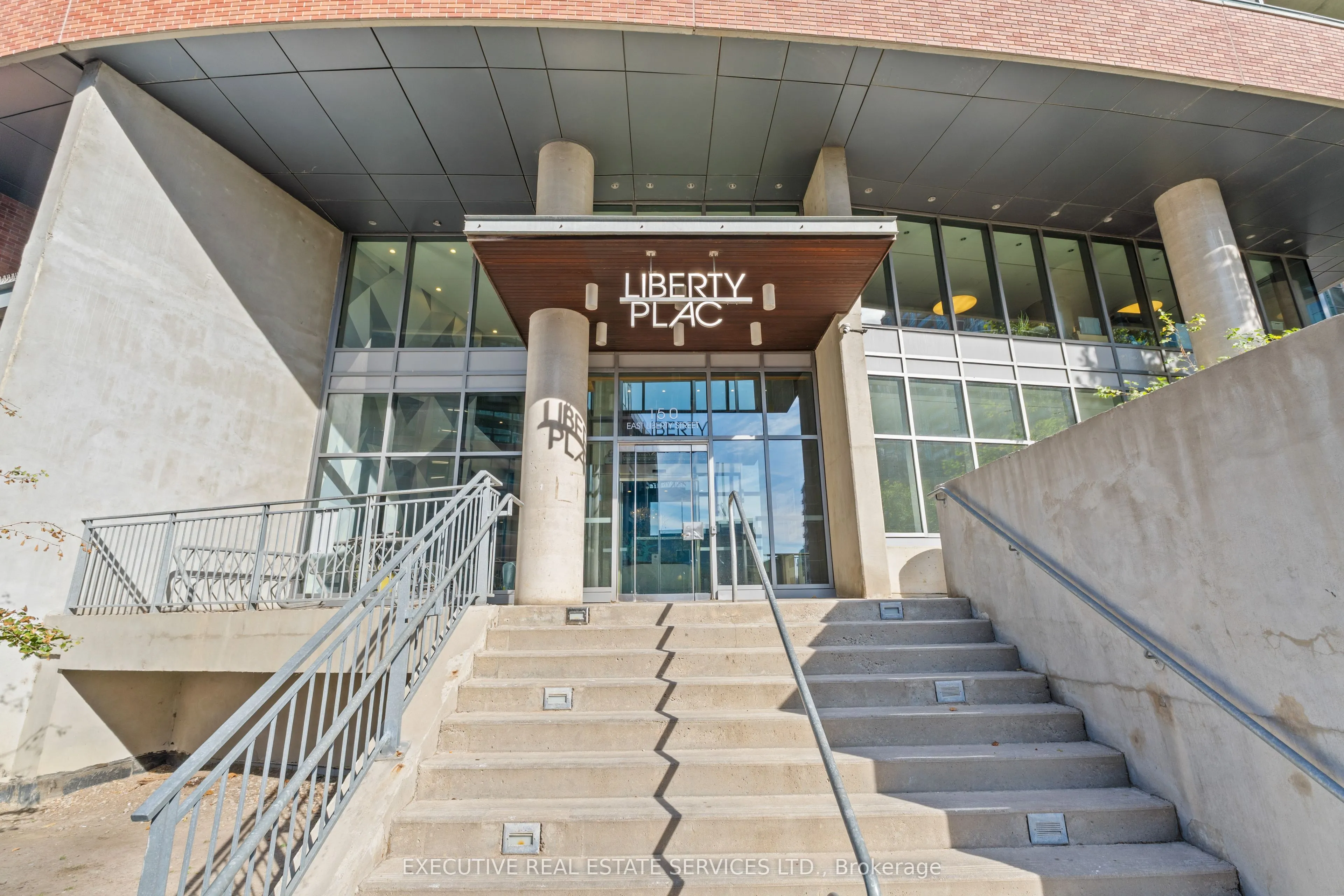 150 East Liberty Street, #605