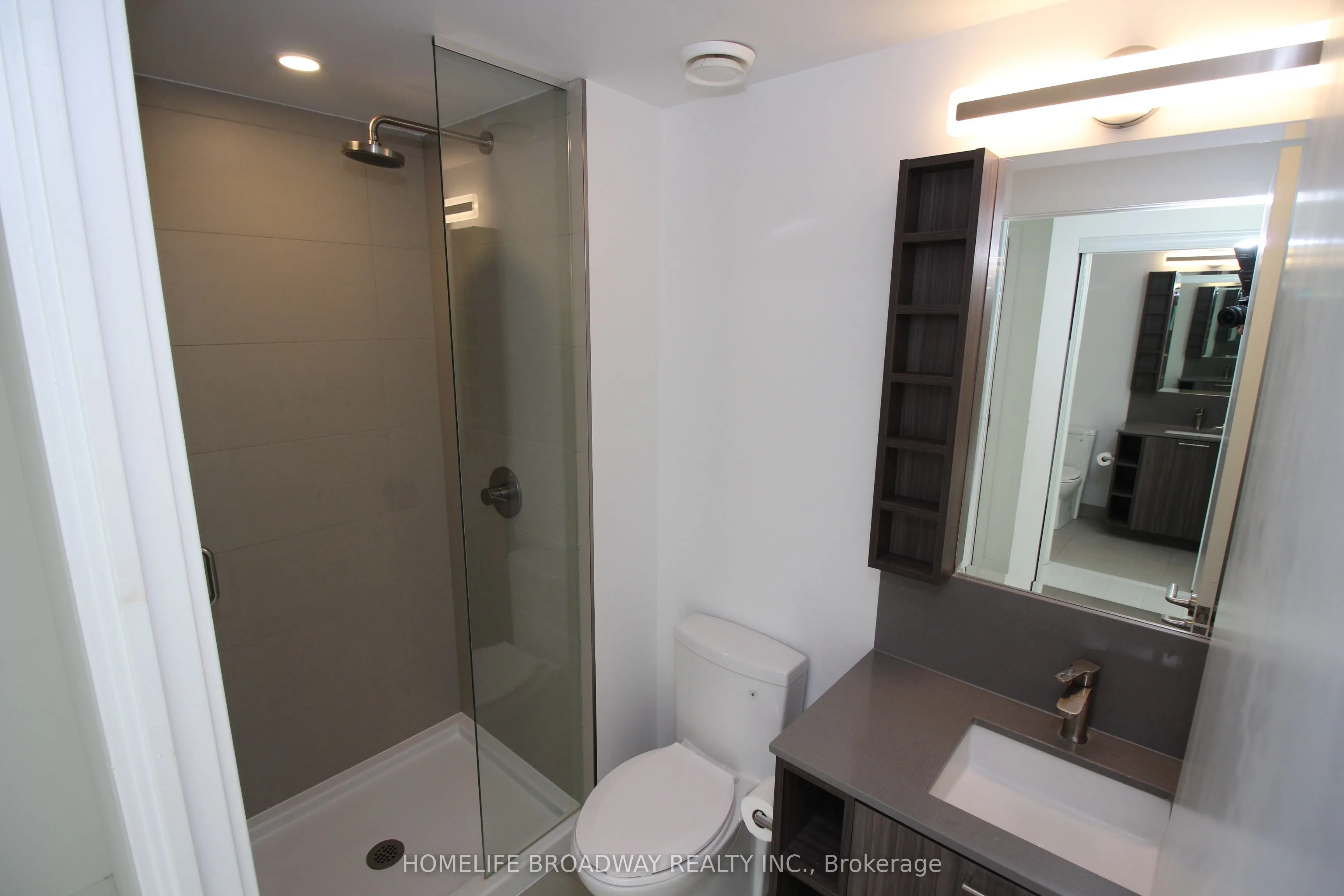 19 Western Battery Road, #1706