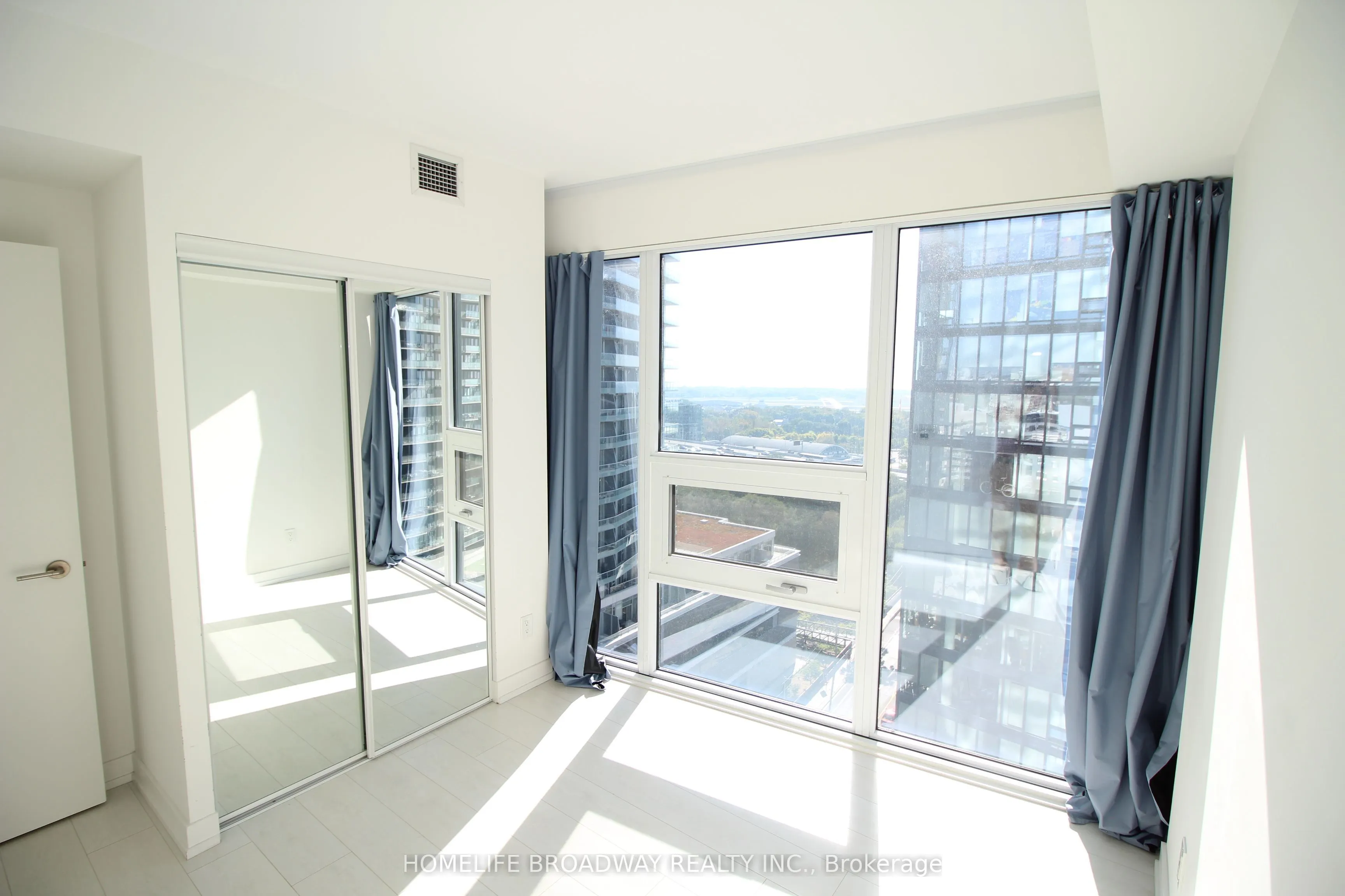 19 Western Battery Road, #1706