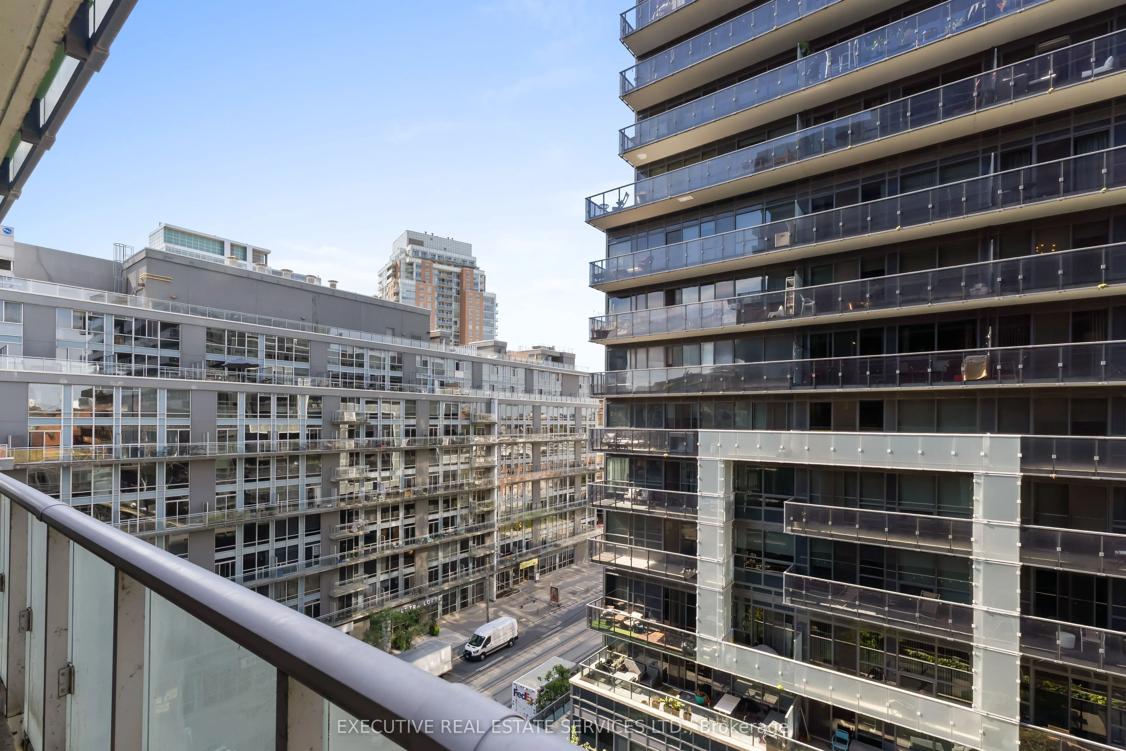 1030 King Street W, #721
