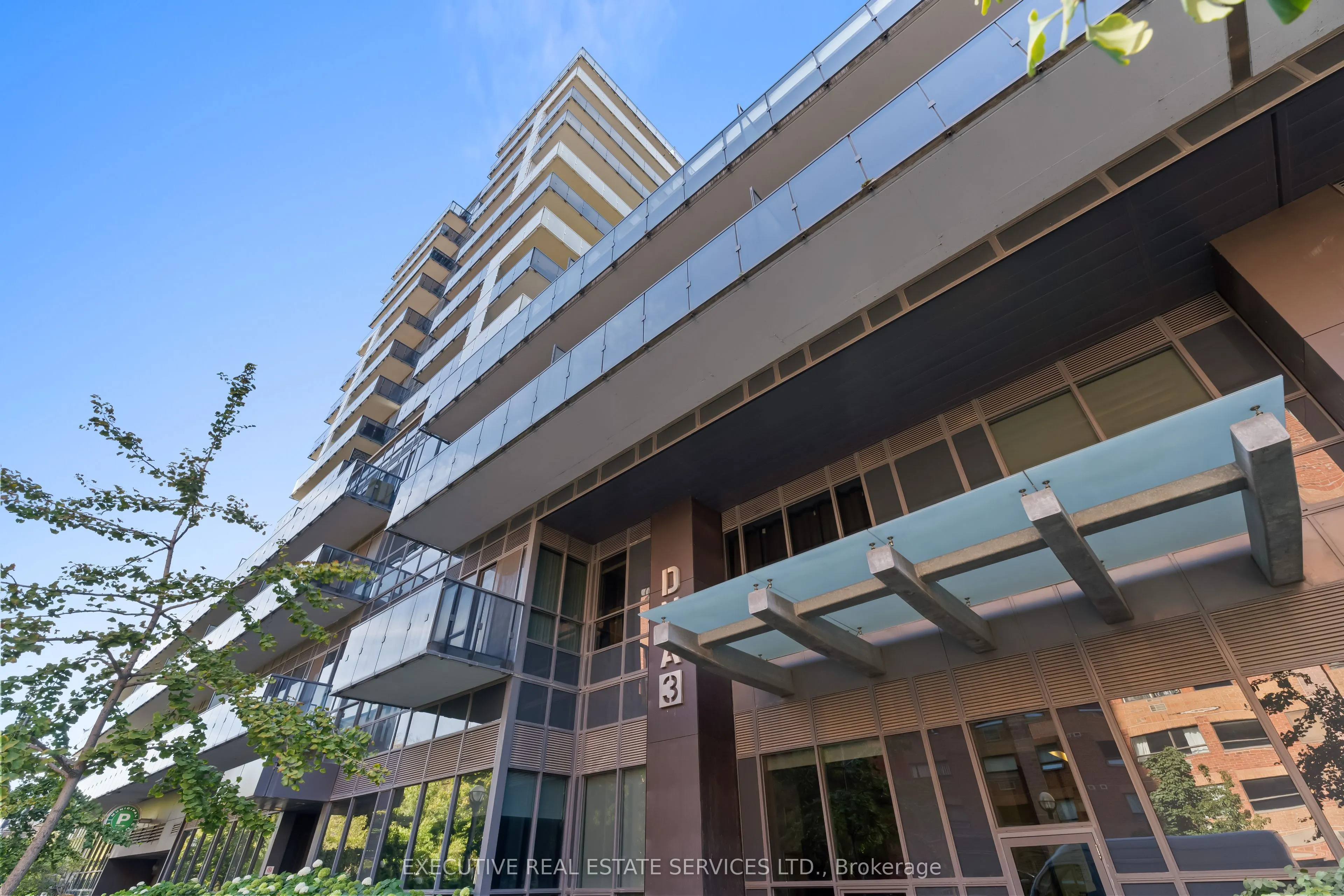 1030 King Street W, #721