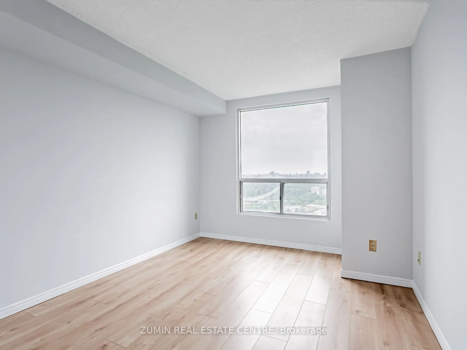 7 Concorde Place, #3312