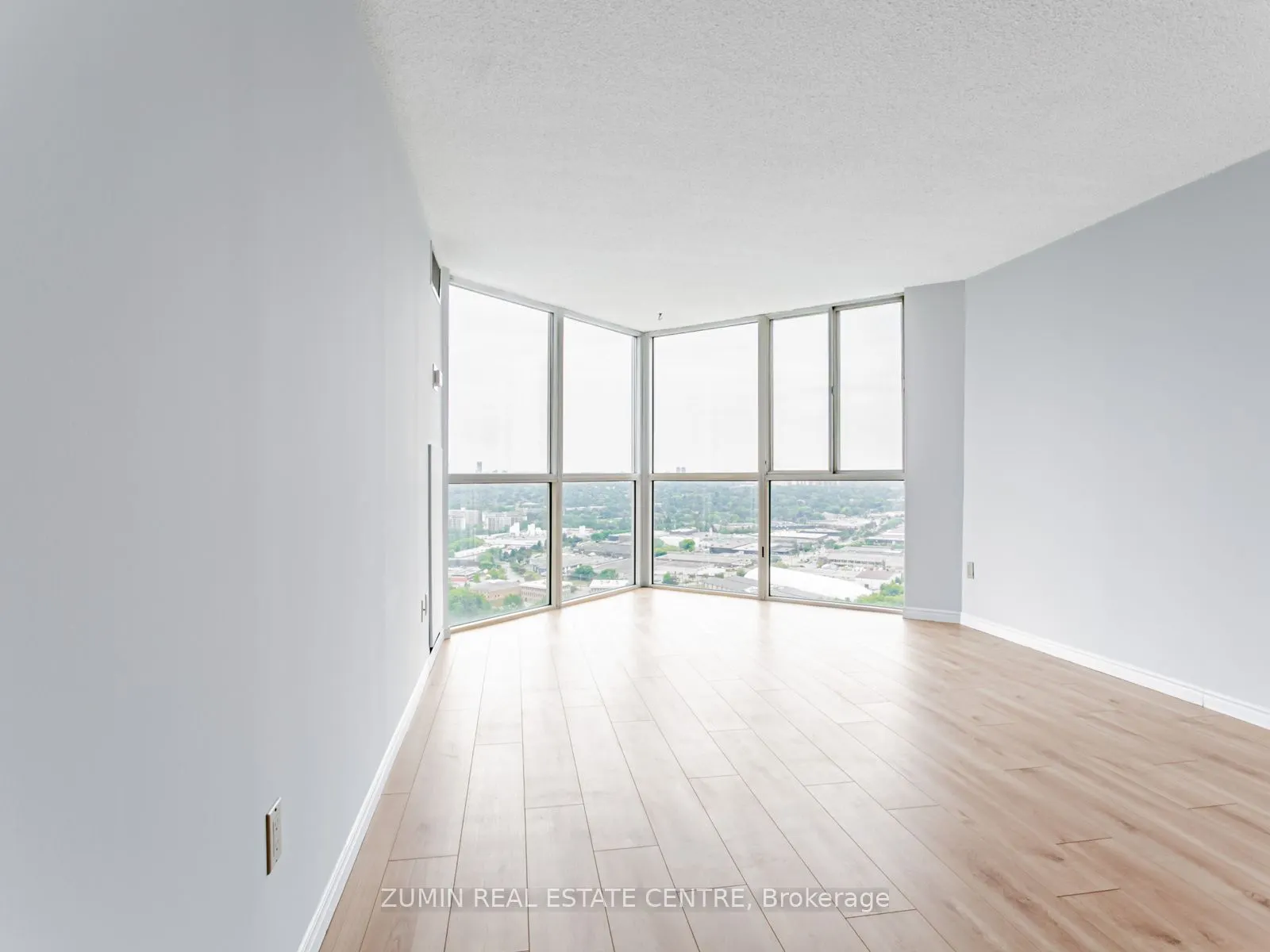 7 Concorde Place, #3312