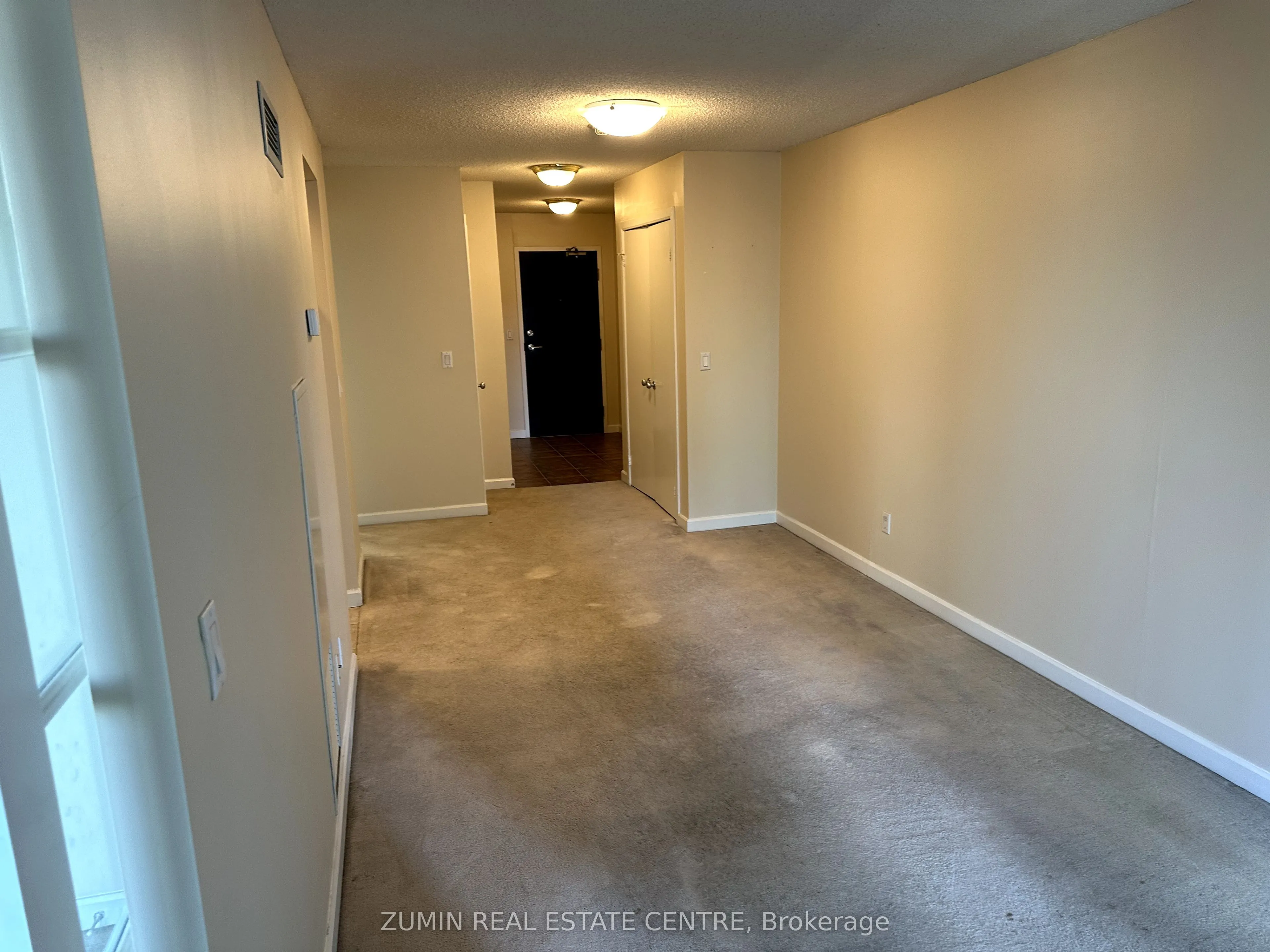 8 Park Road, #2116