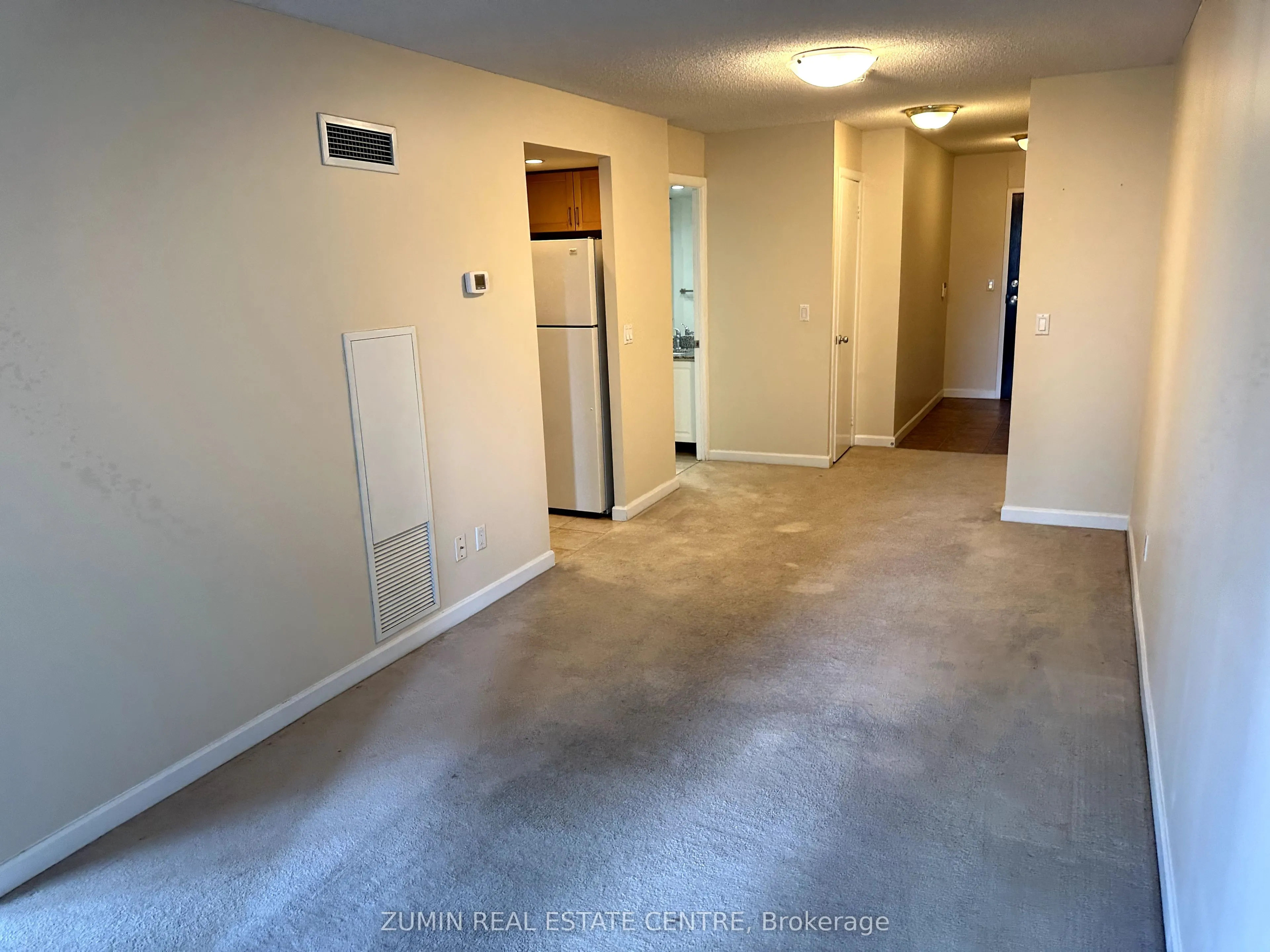 8 Park Road, #2116