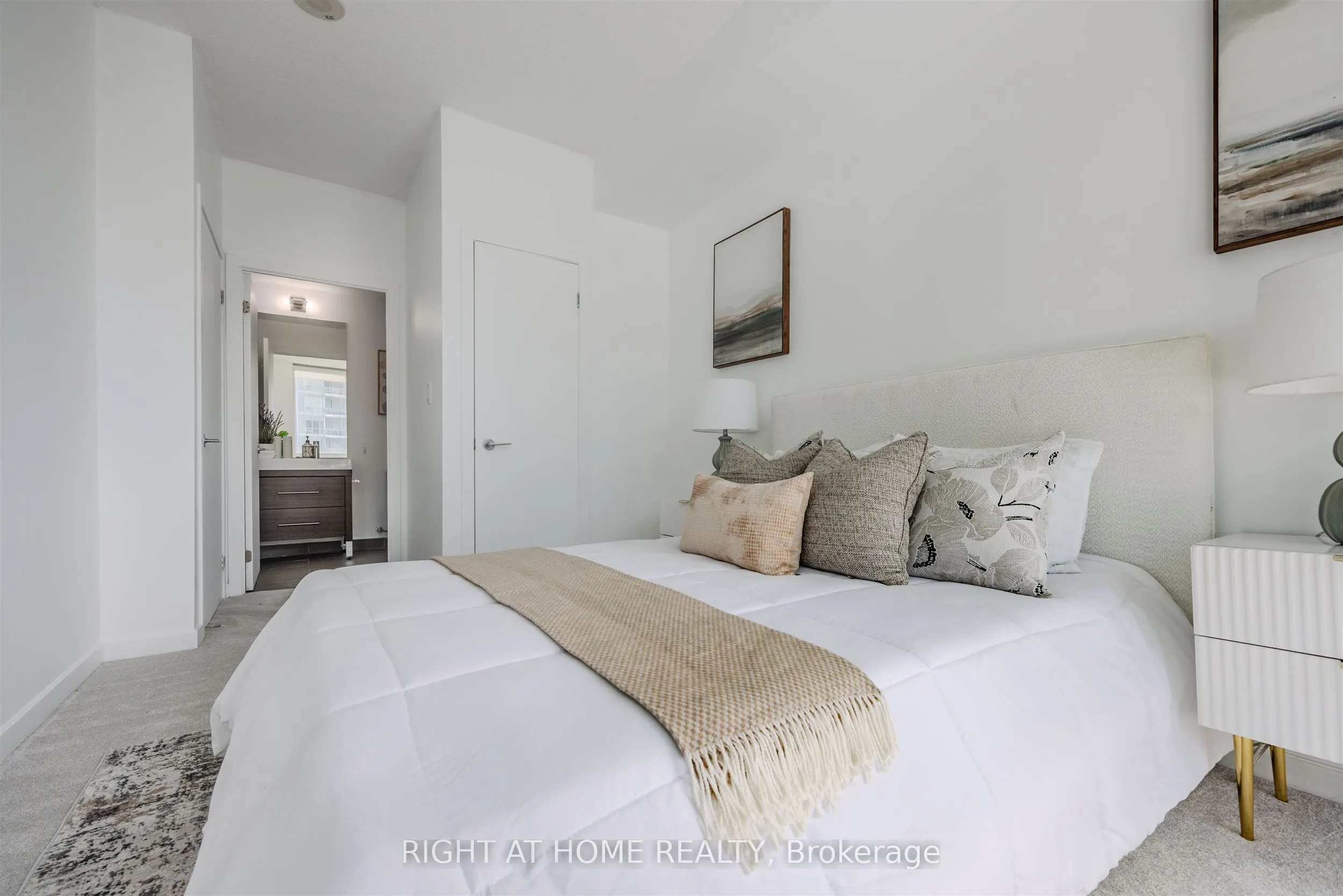 70 Forest Manor Road, #206