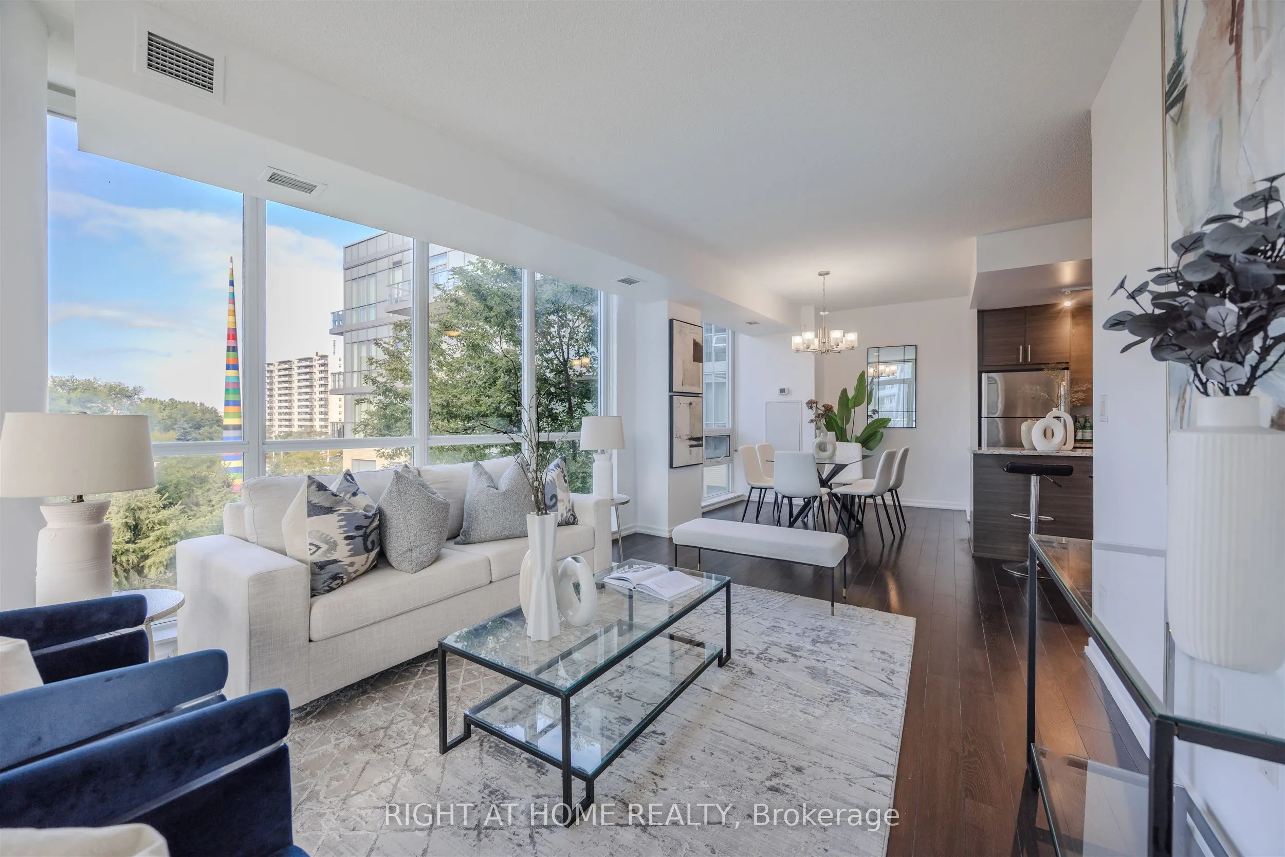 70 Forest Manor Road, #206