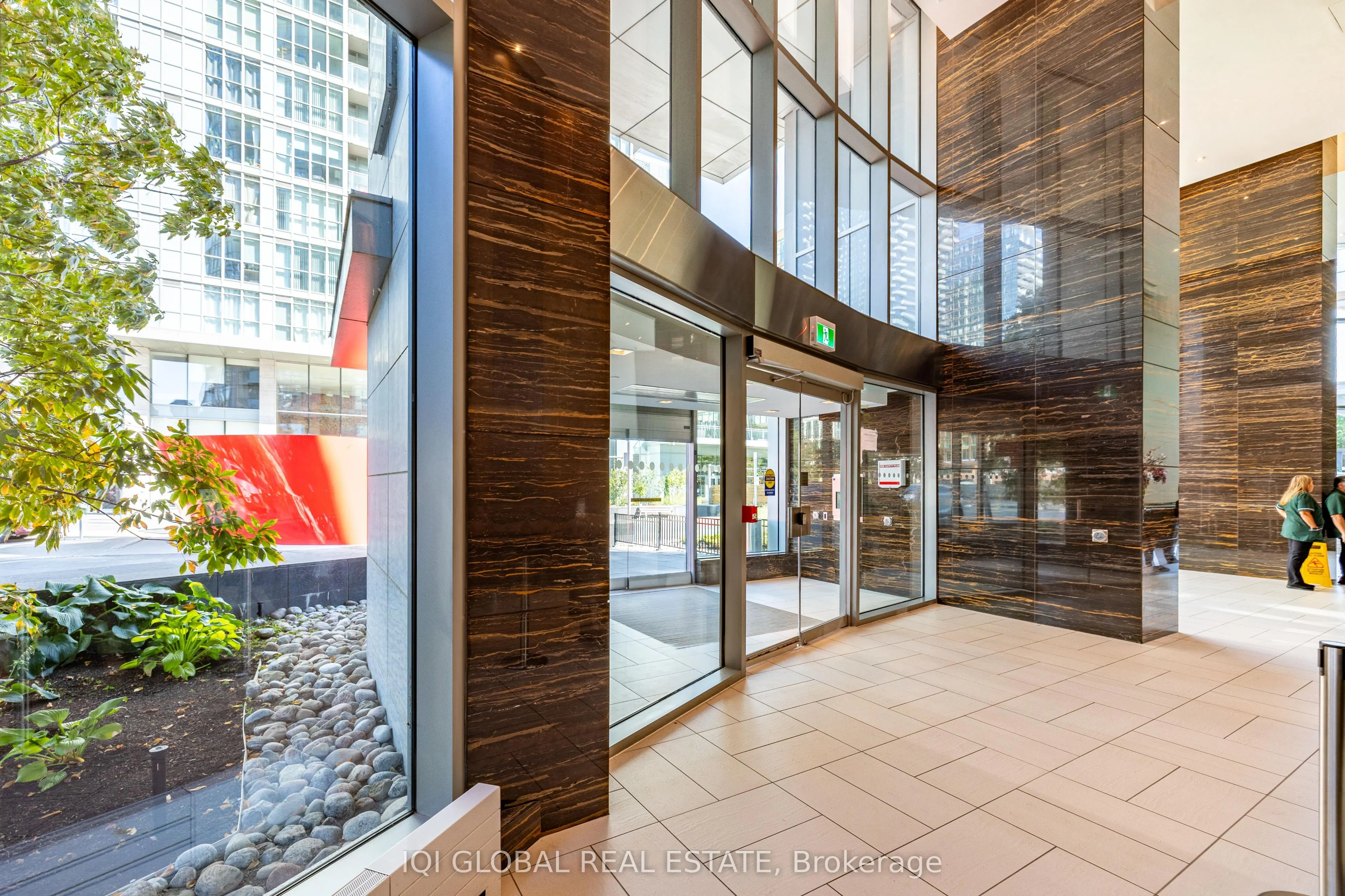 21 Iceboat Terrace, #1025