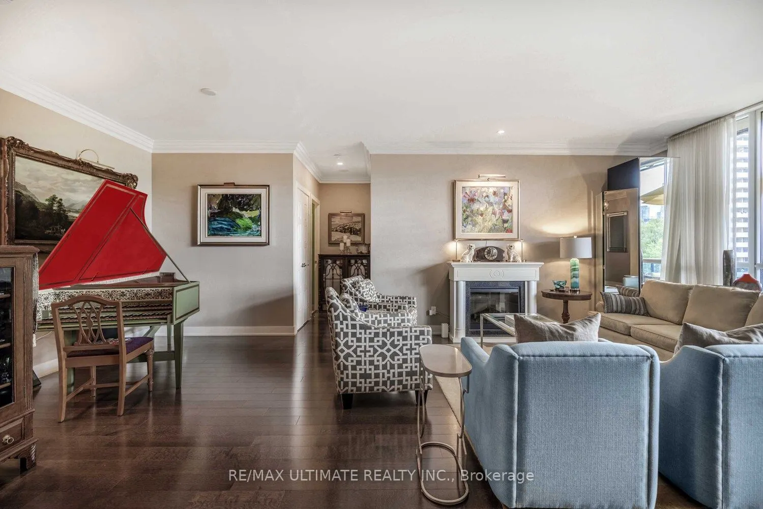 28 Linden Street, #404