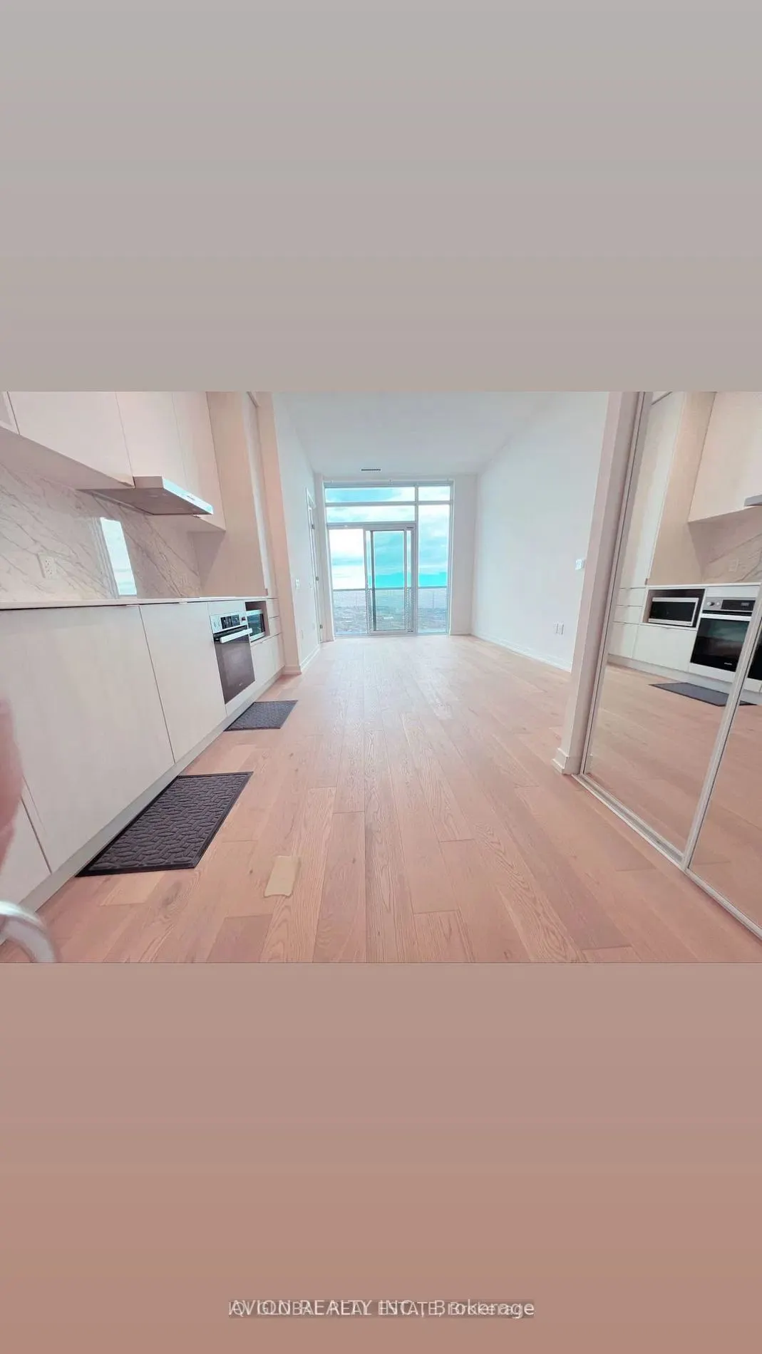 138 Downes Street, #Ph1-05