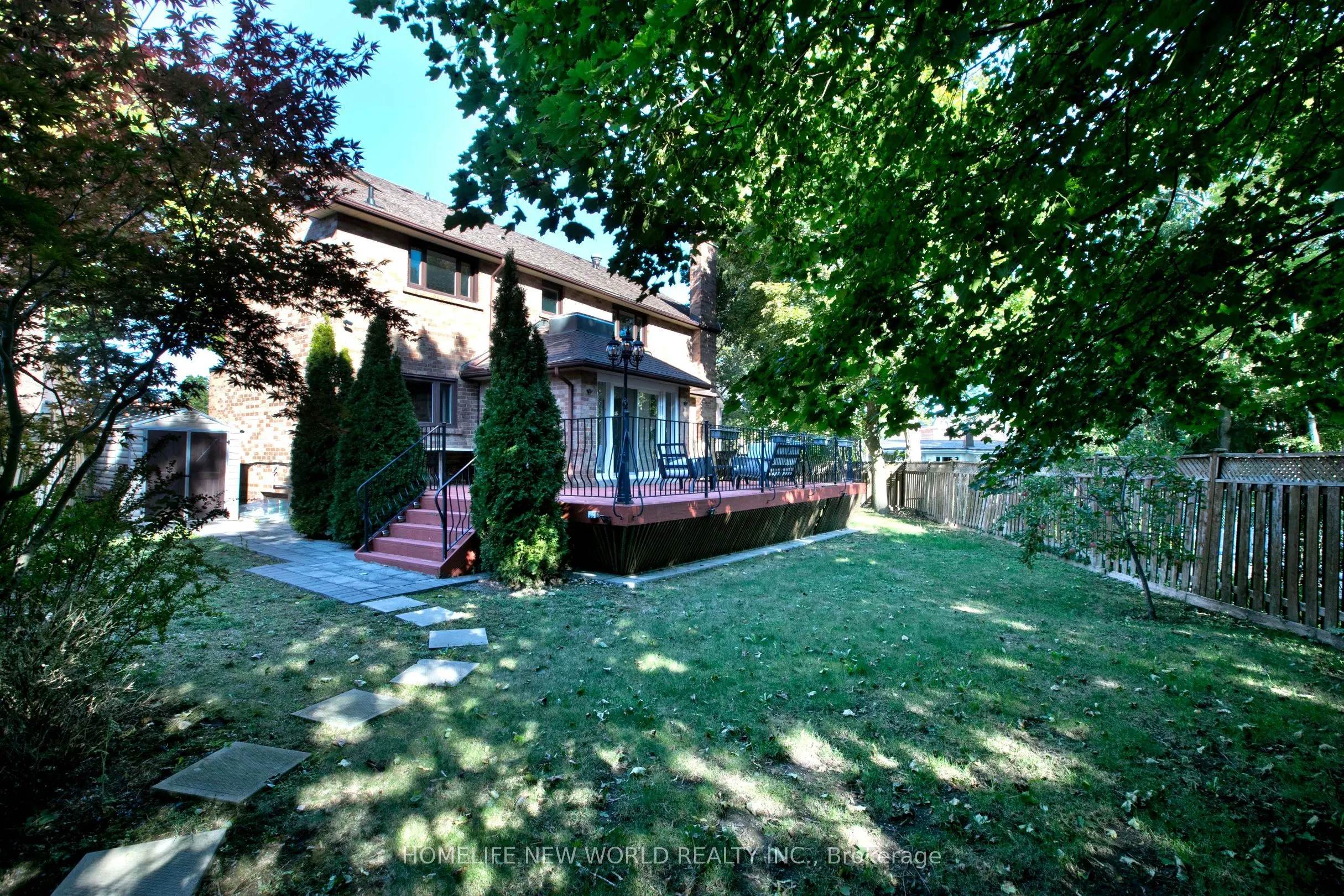 5 Willow Heights Court