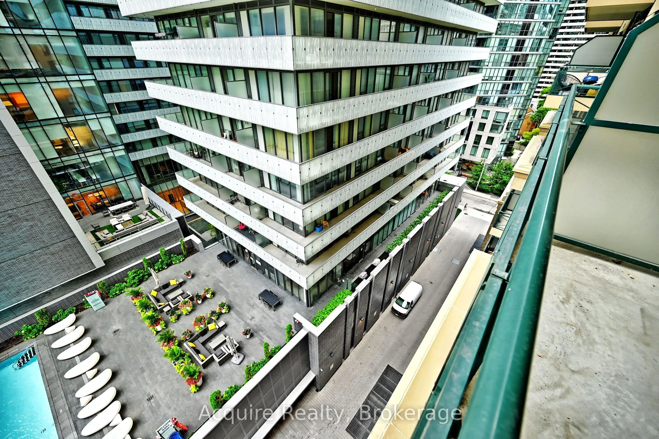 35 Hayden Street, #1012