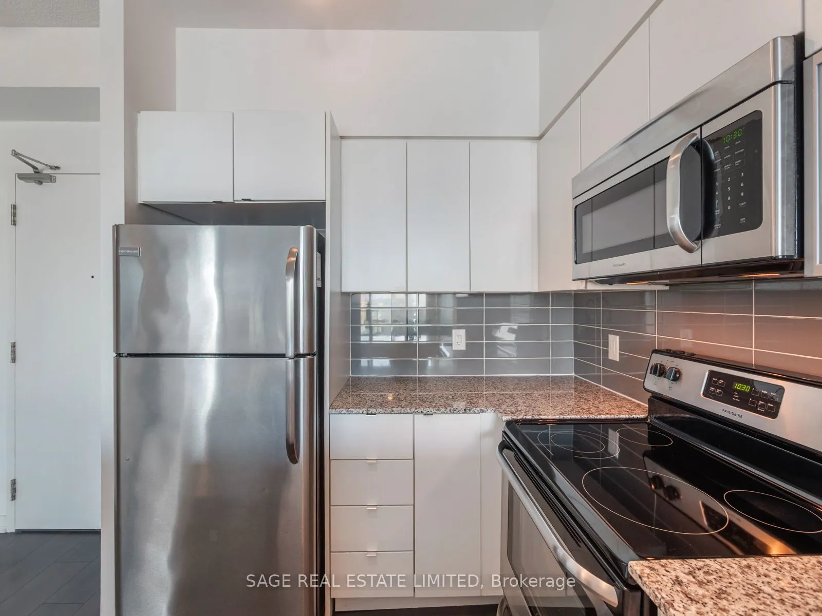 150 East Liberty Street E, #2601
