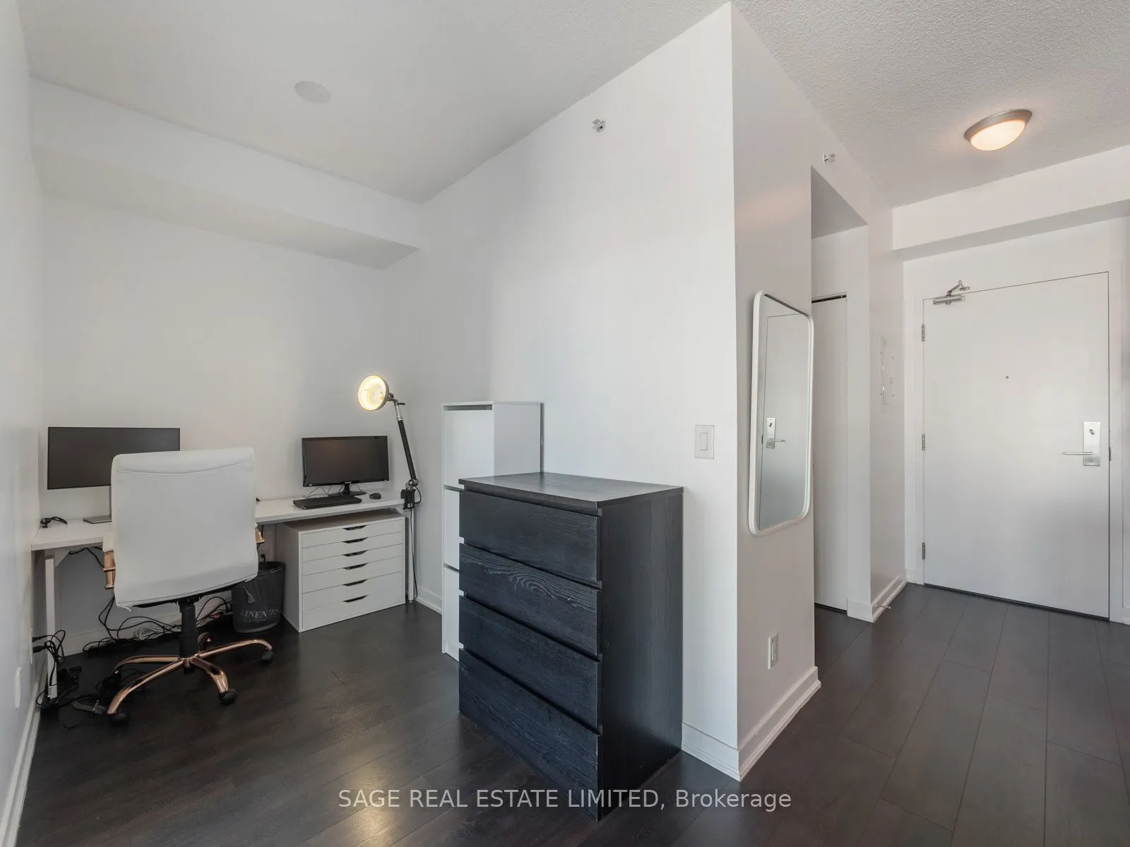 150 East Liberty Street E, #2601