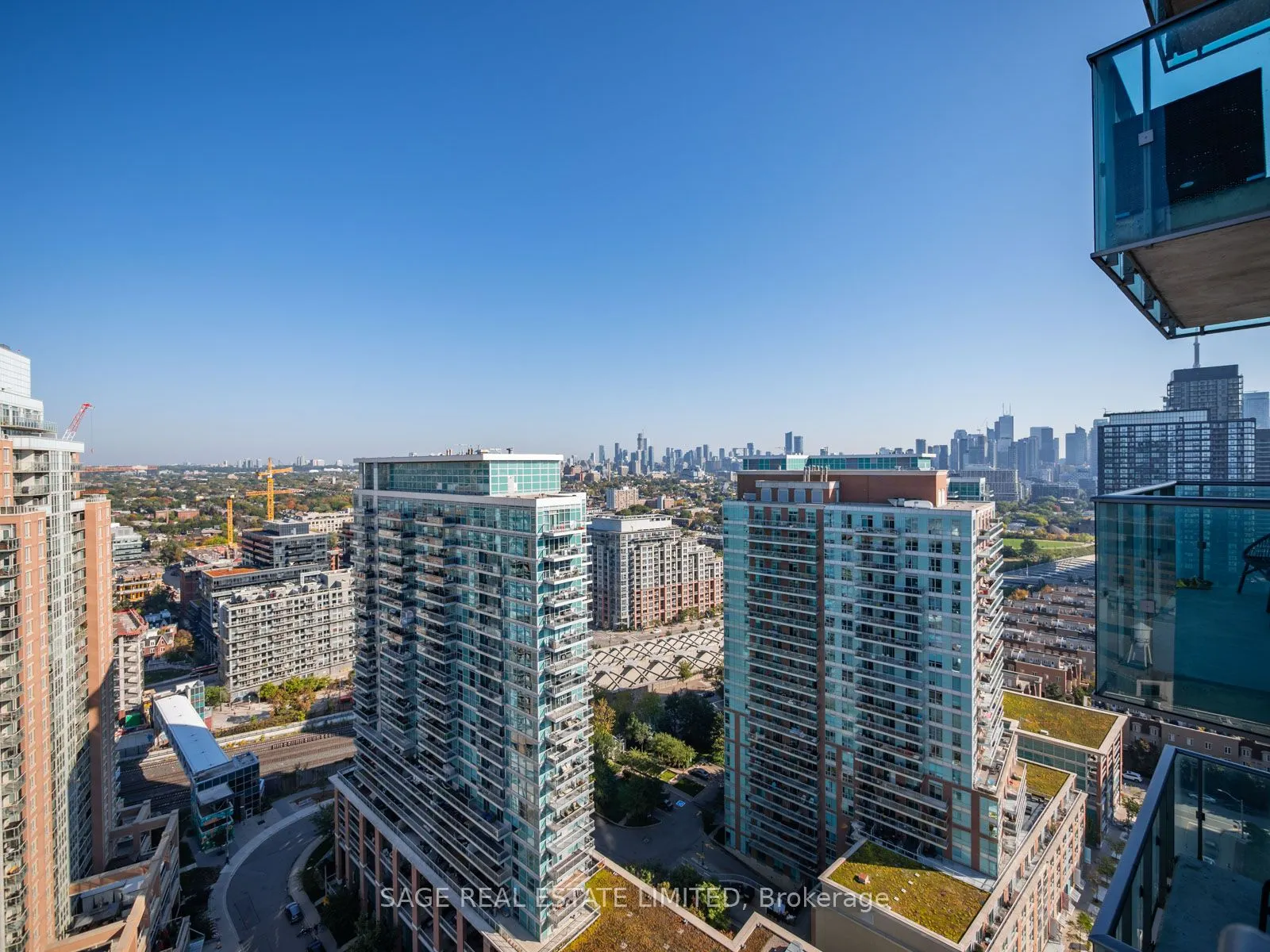 150 East Liberty Street E, #2601
