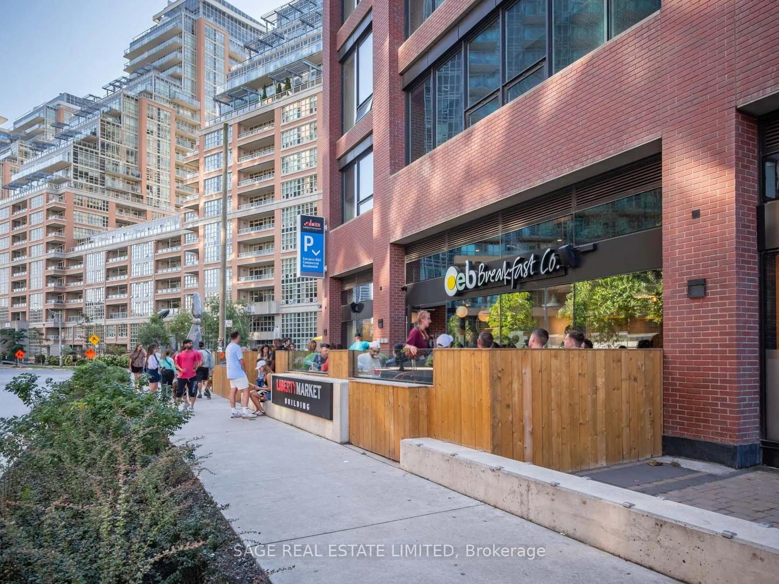 150 East Liberty Street E, #2601