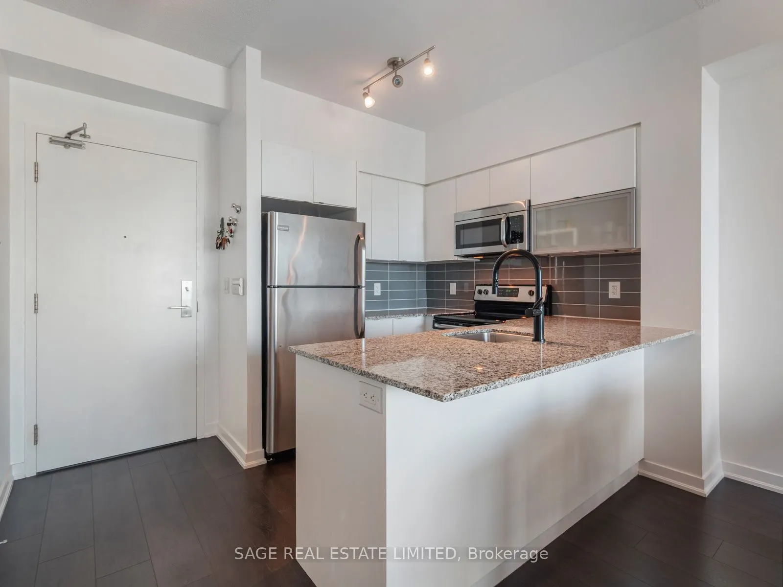 150 East Liberty Street E, #2601
