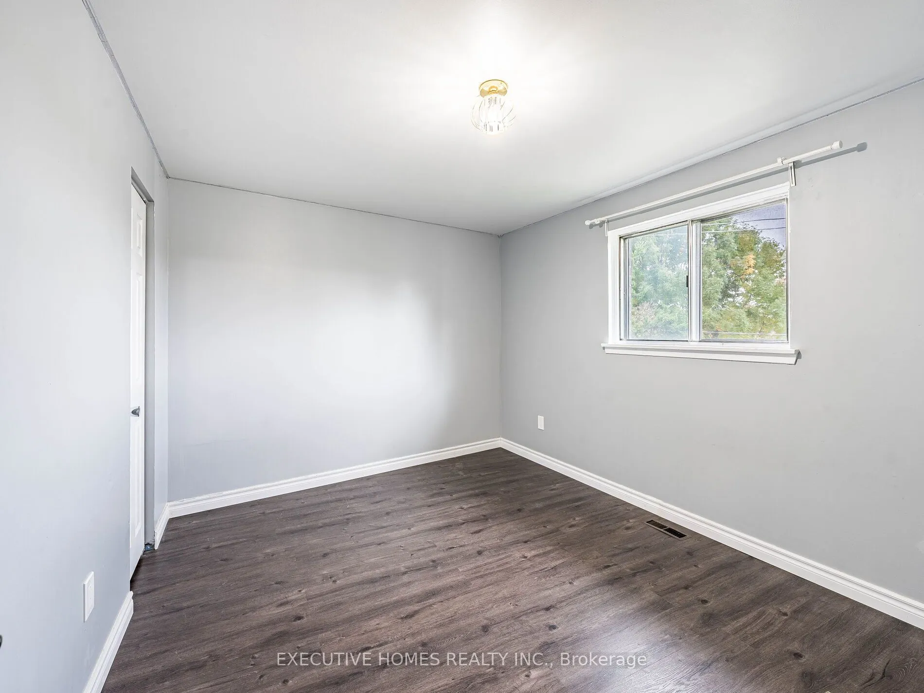 55 Rameau Drive E, #210