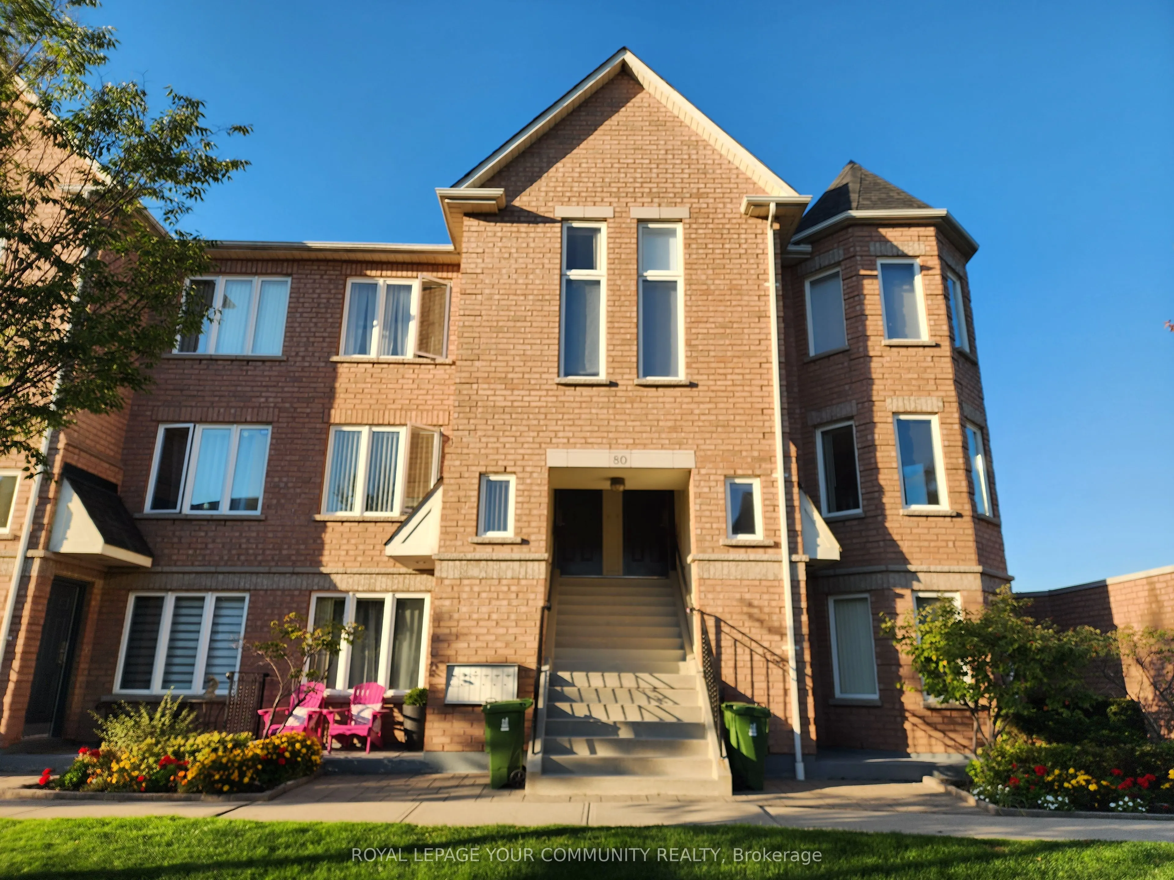 80 Aerodrome Crescent, #202
