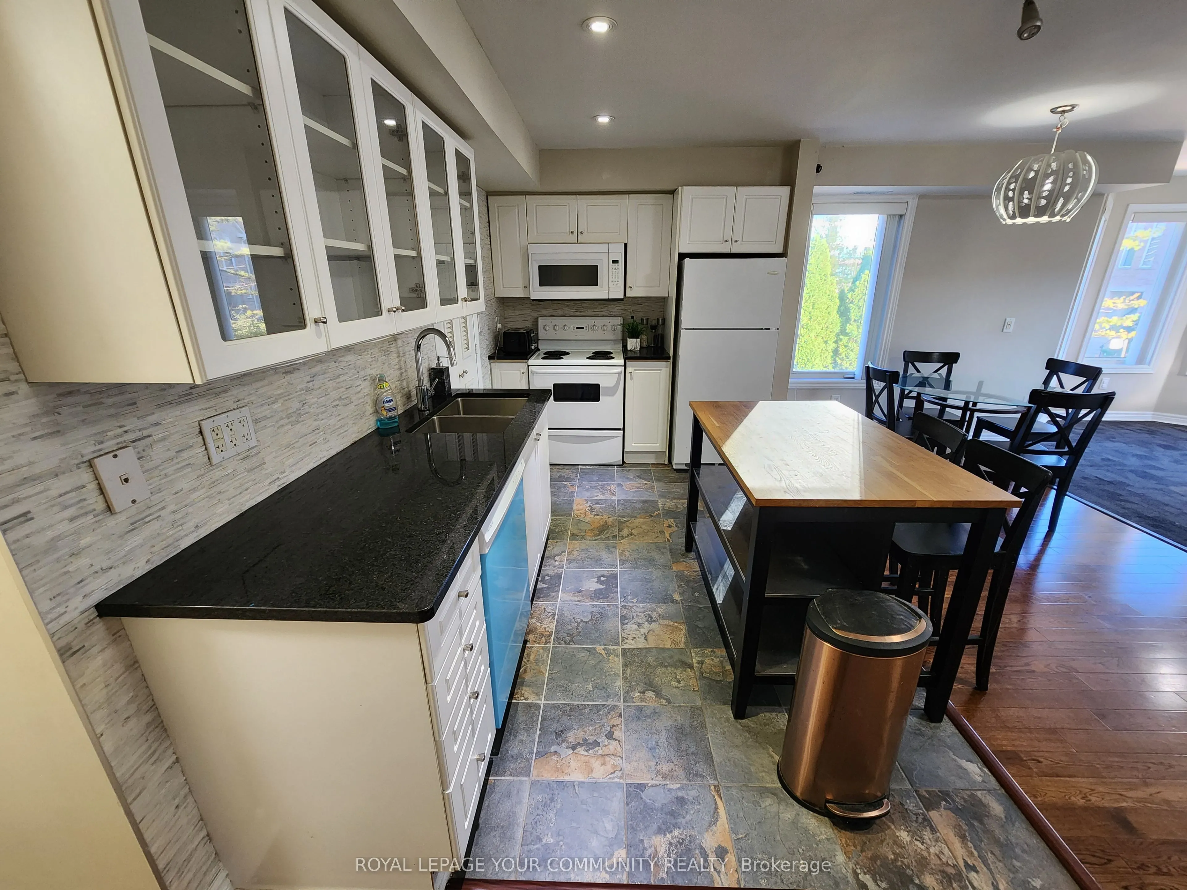 80 Aerodrome Crescent, #202