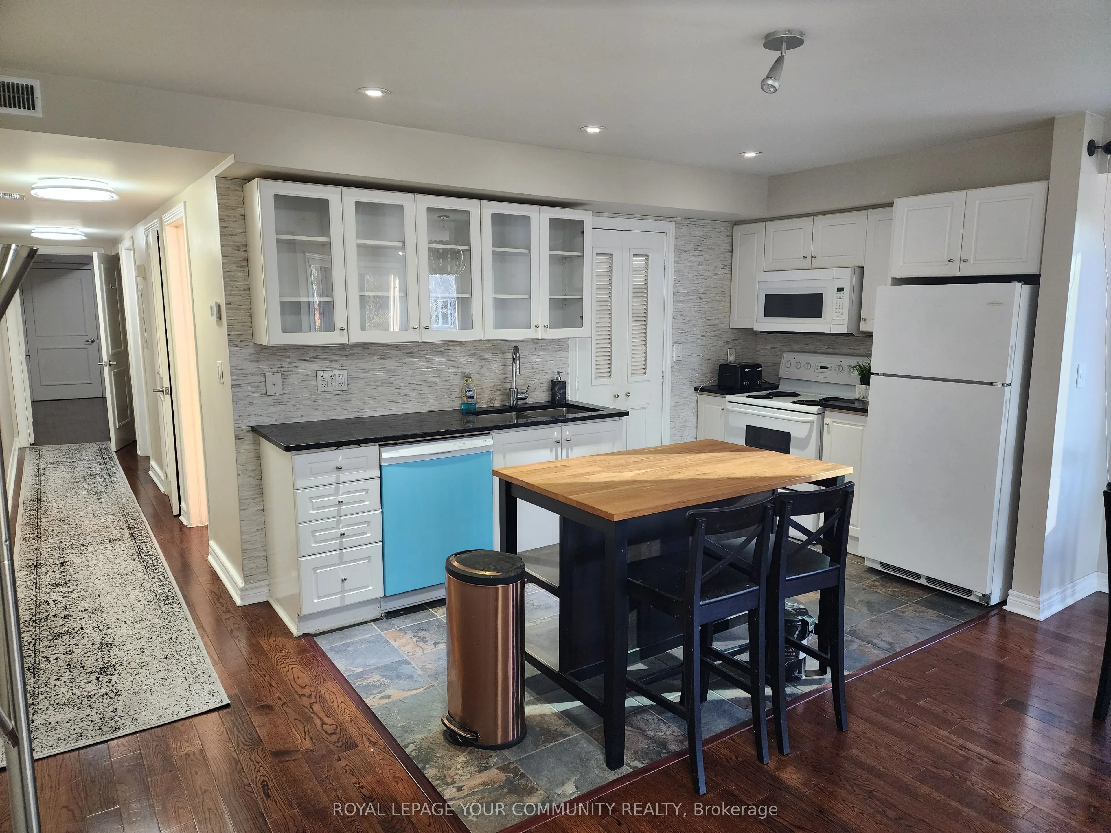 80 Aerodrome Crescent, #202