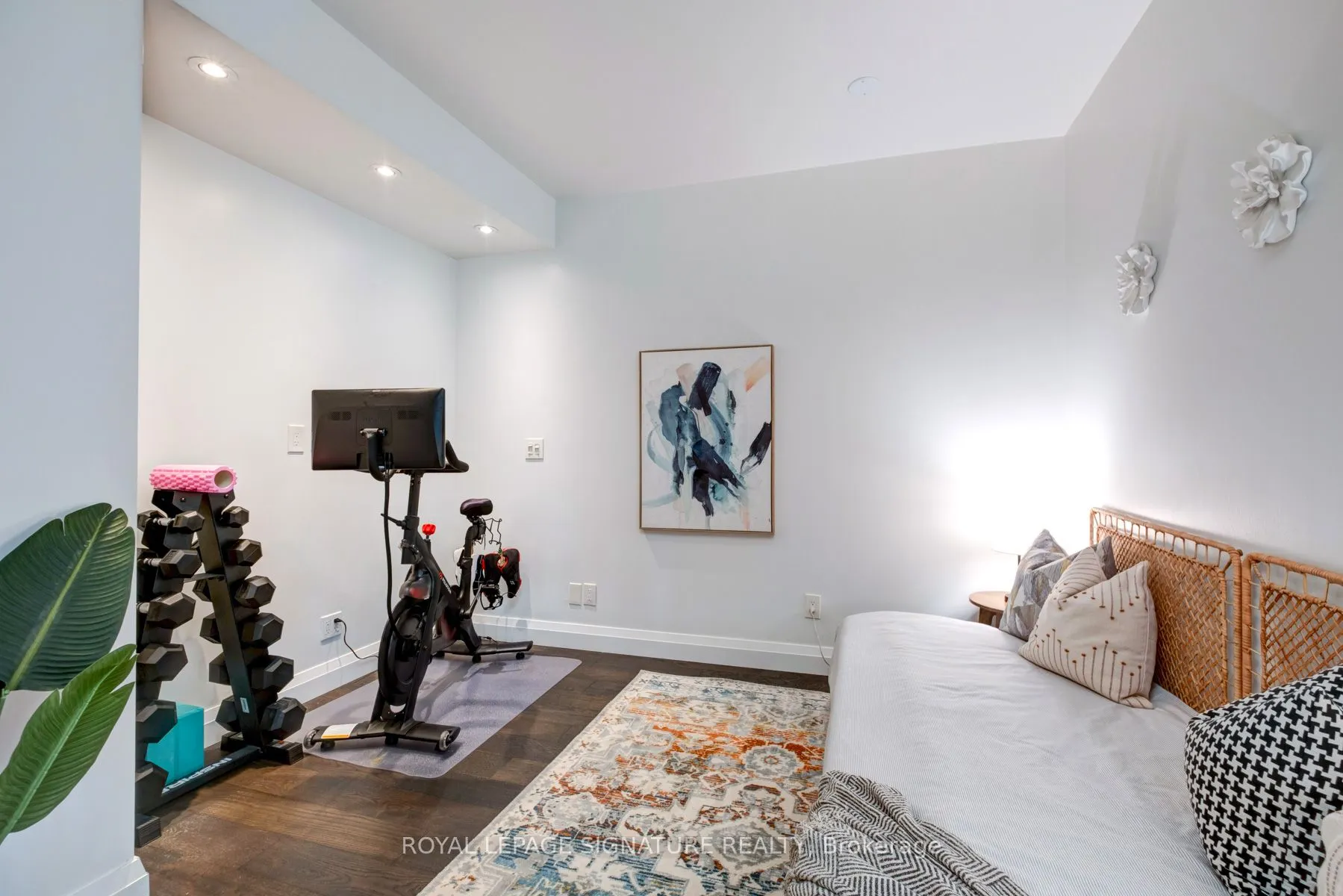 333 Adelaide Street E, #1202