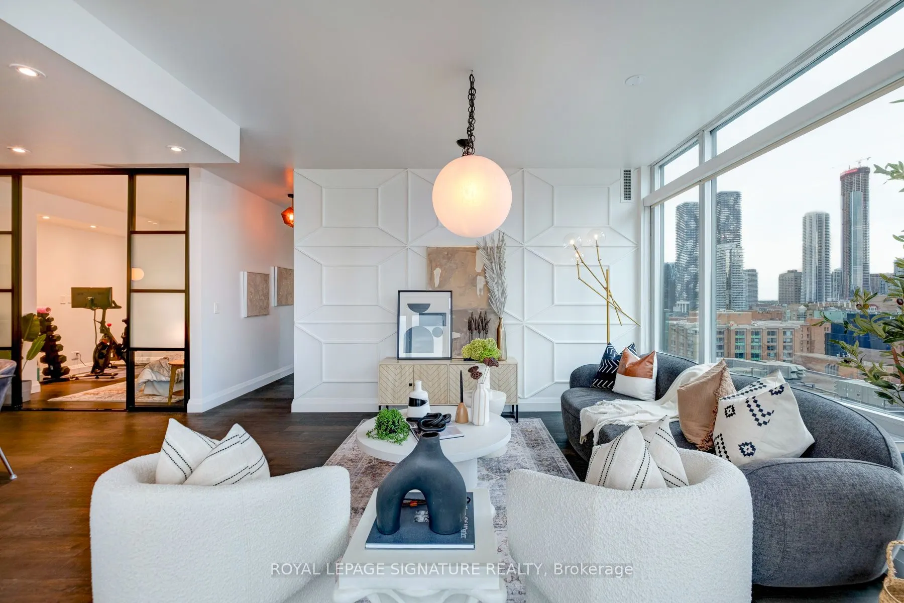 333 Adelaide Street E, #1202