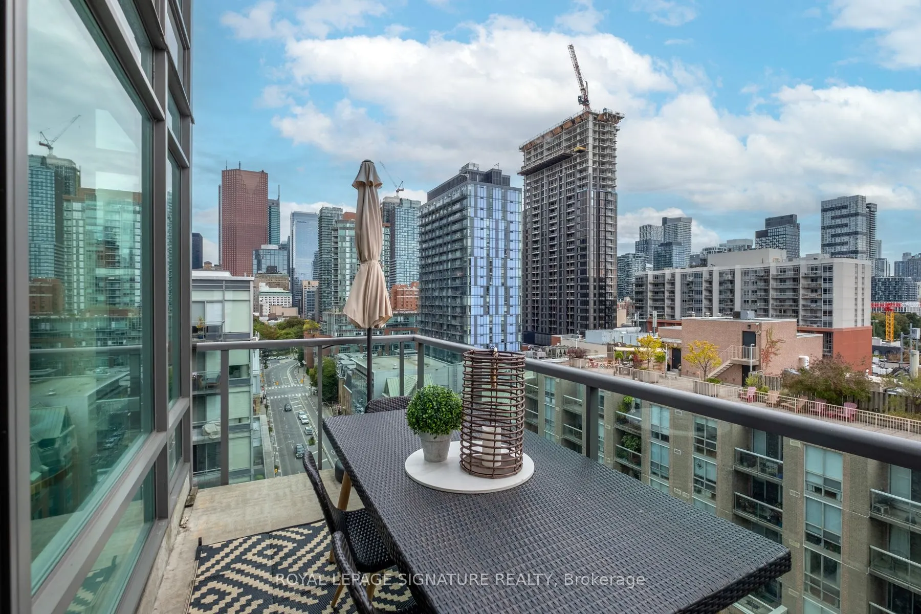 333 Adelaide Street E, #1202