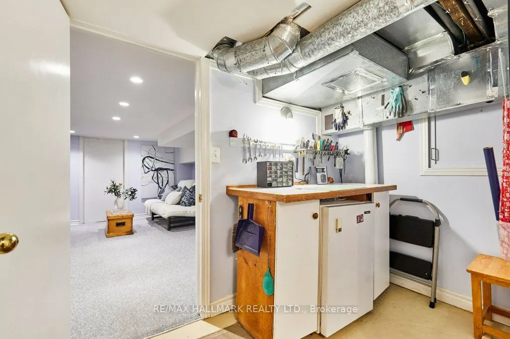 437 Davisville Avenue