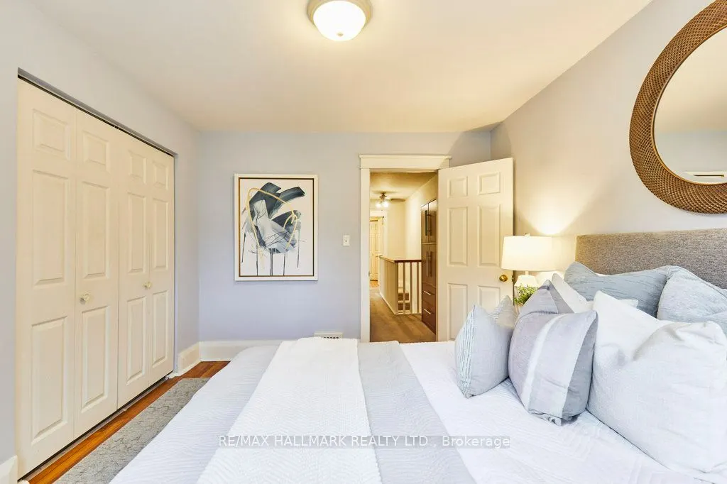 437 Davisville Avenue