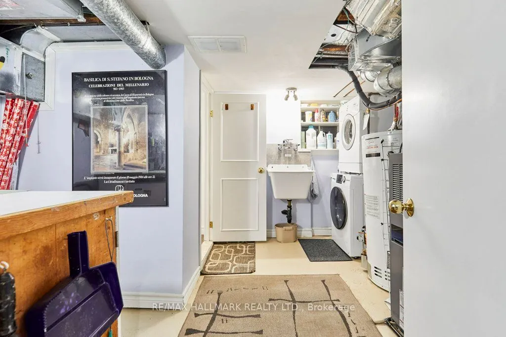 437 Davisville Avenue