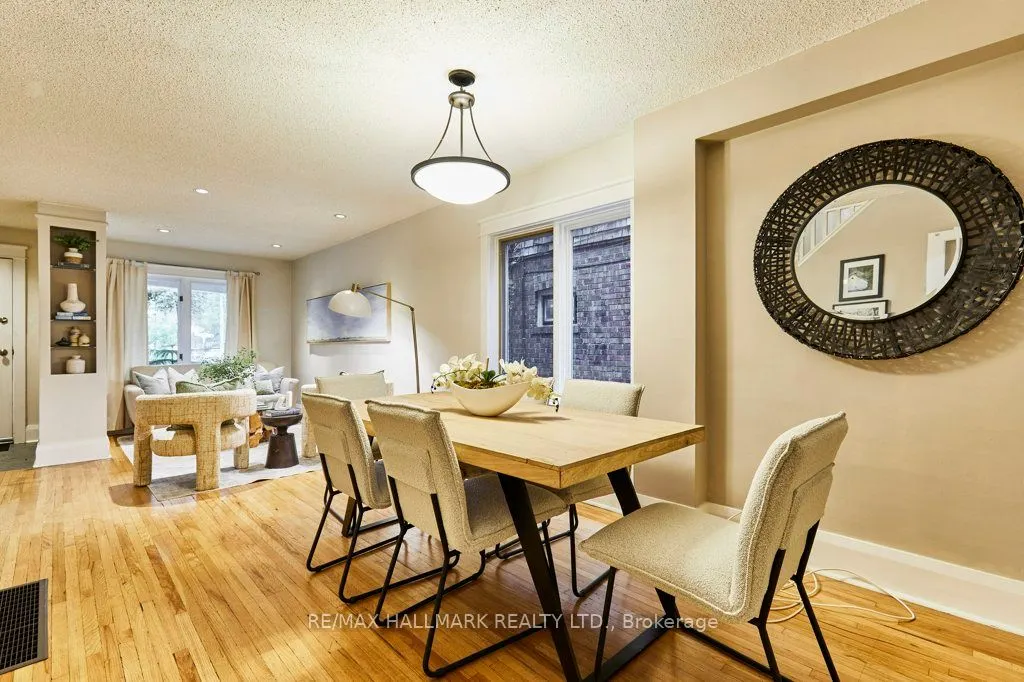 437 Davisville Avenue