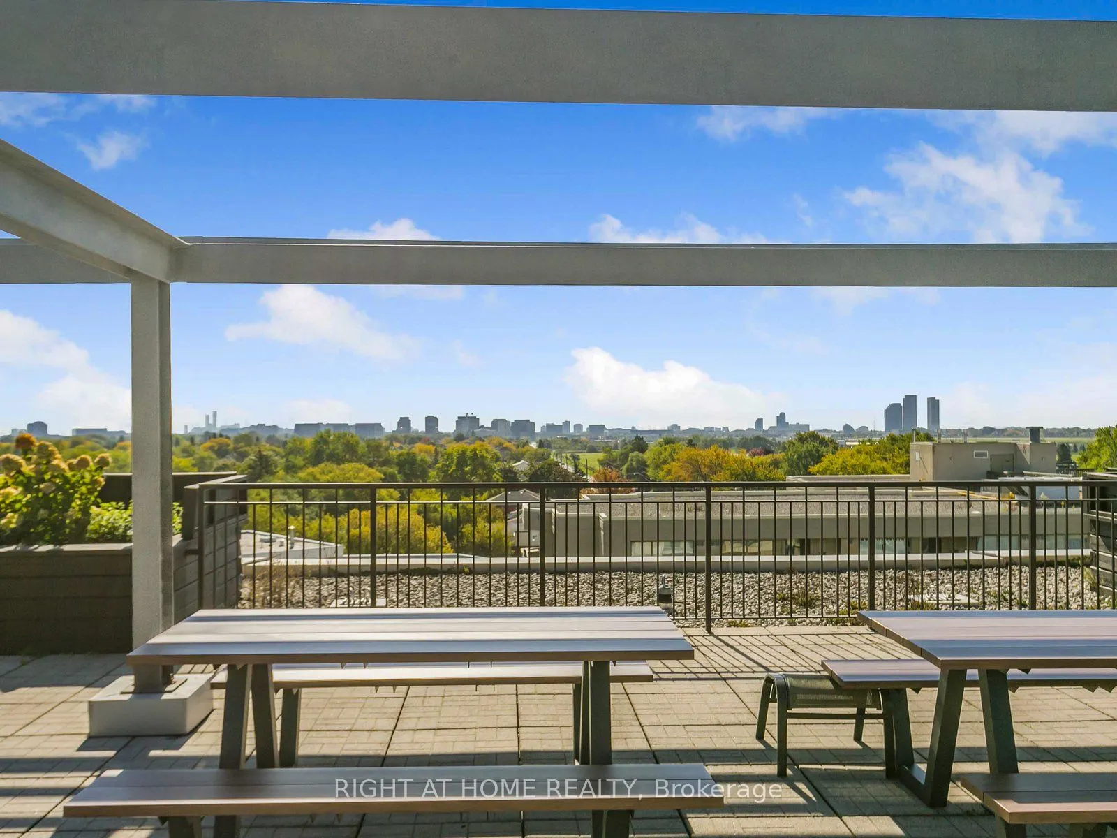 890 Sheppard Avenue W, #103