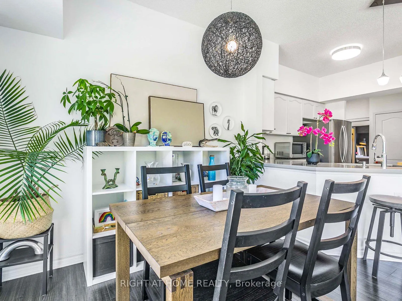 890 Sheppard Avenue W, #103